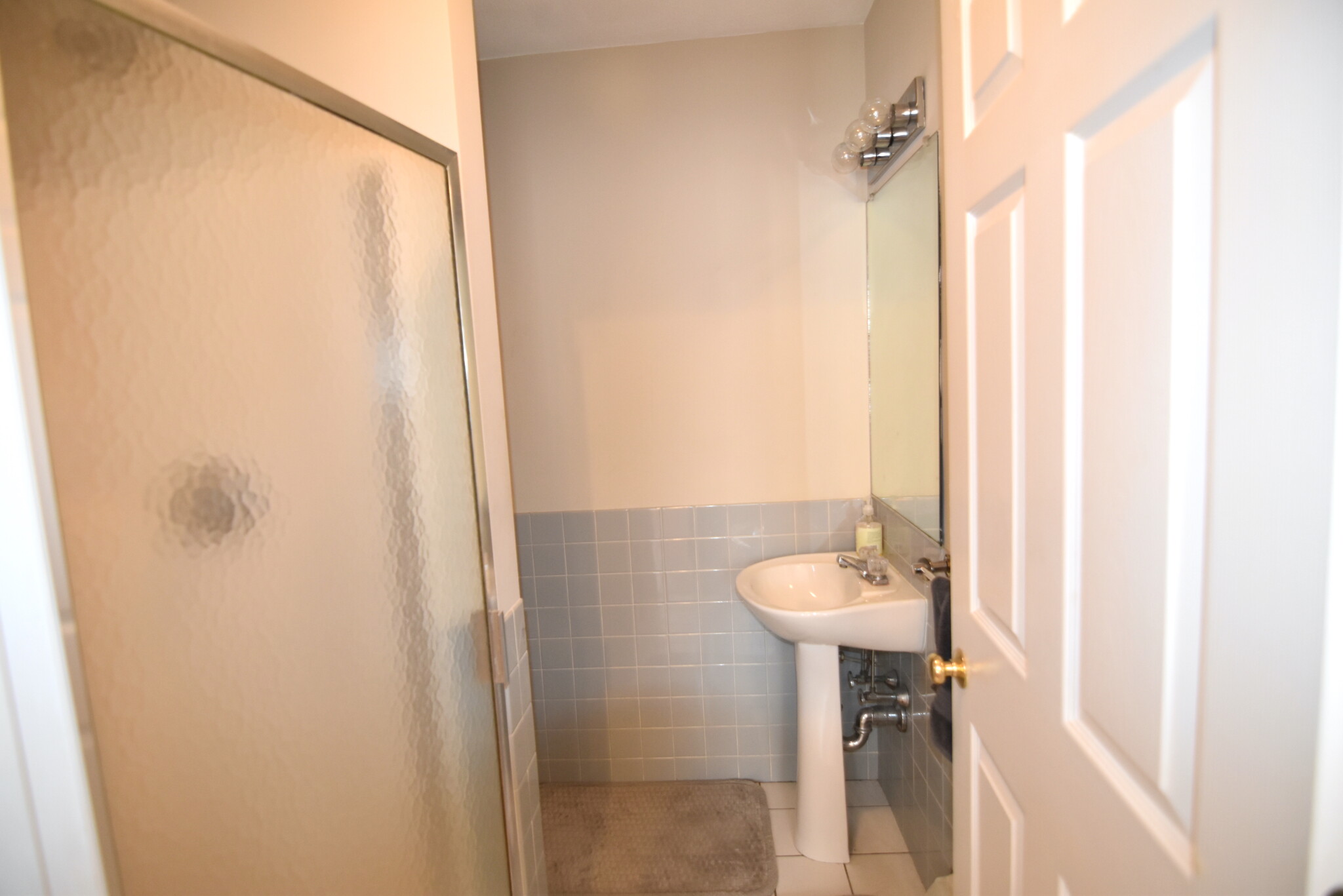 34 White Pl, Brookline Village