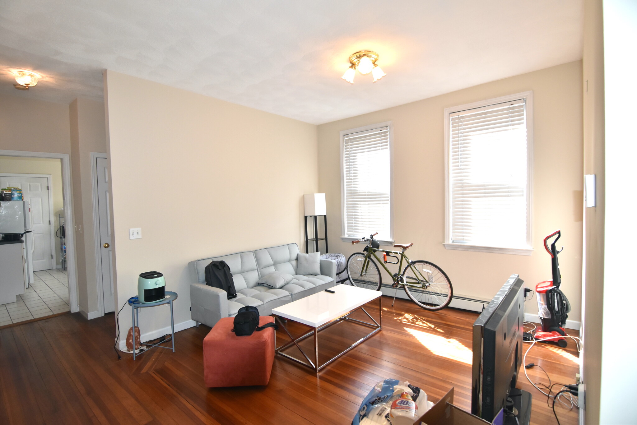 34 White Pl, Brookline Village