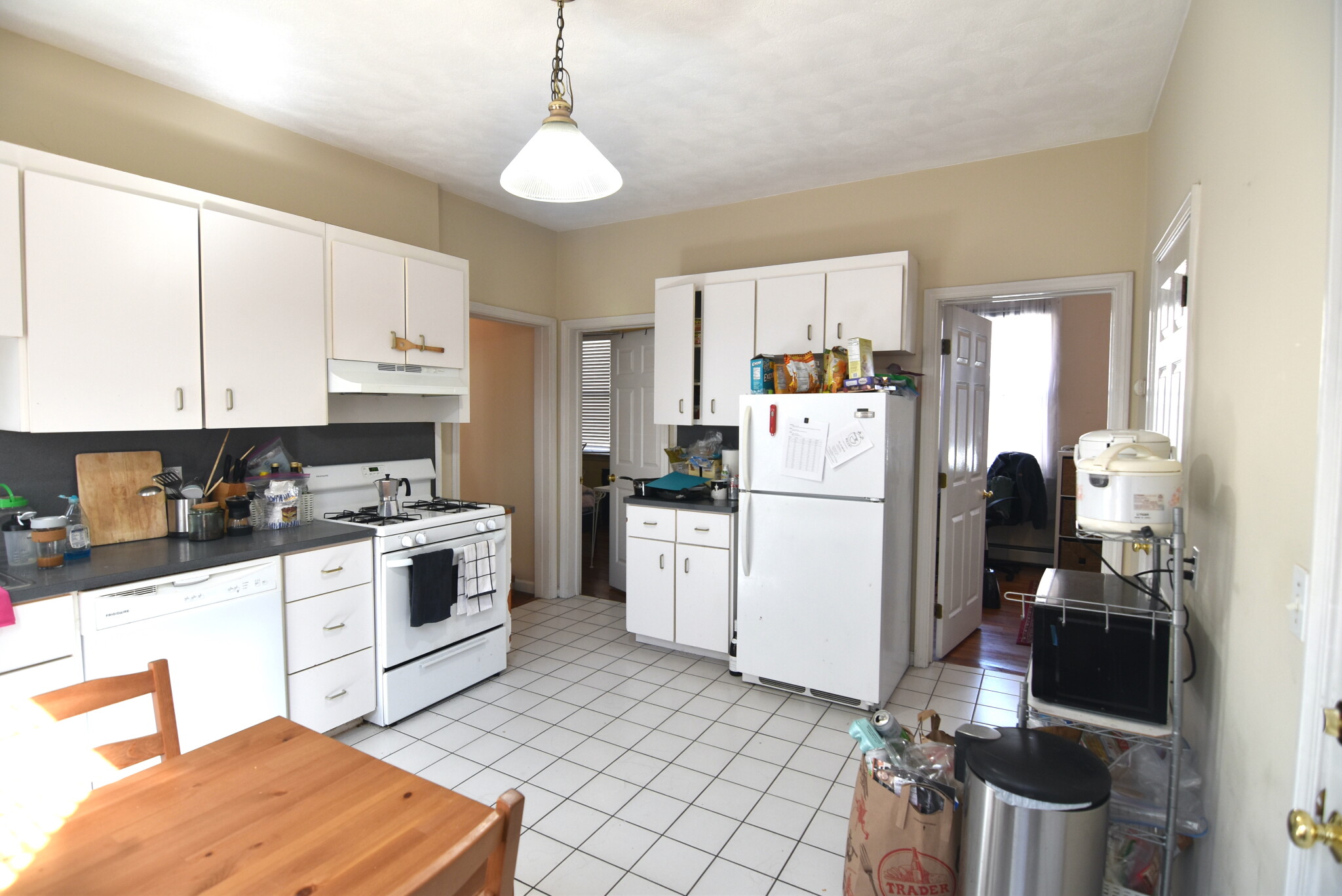 34 White Pl, Brookline Village