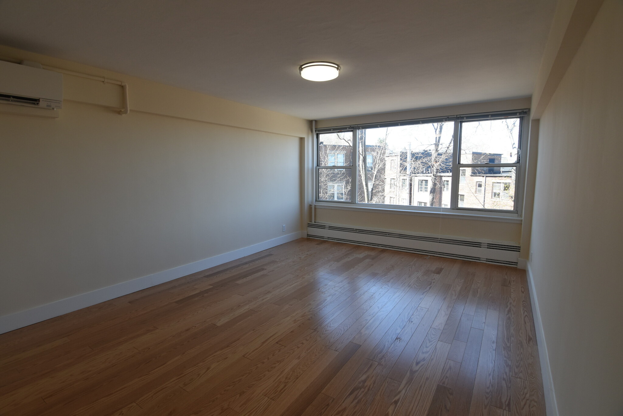 1440 Beacon St, Coolidge Corner