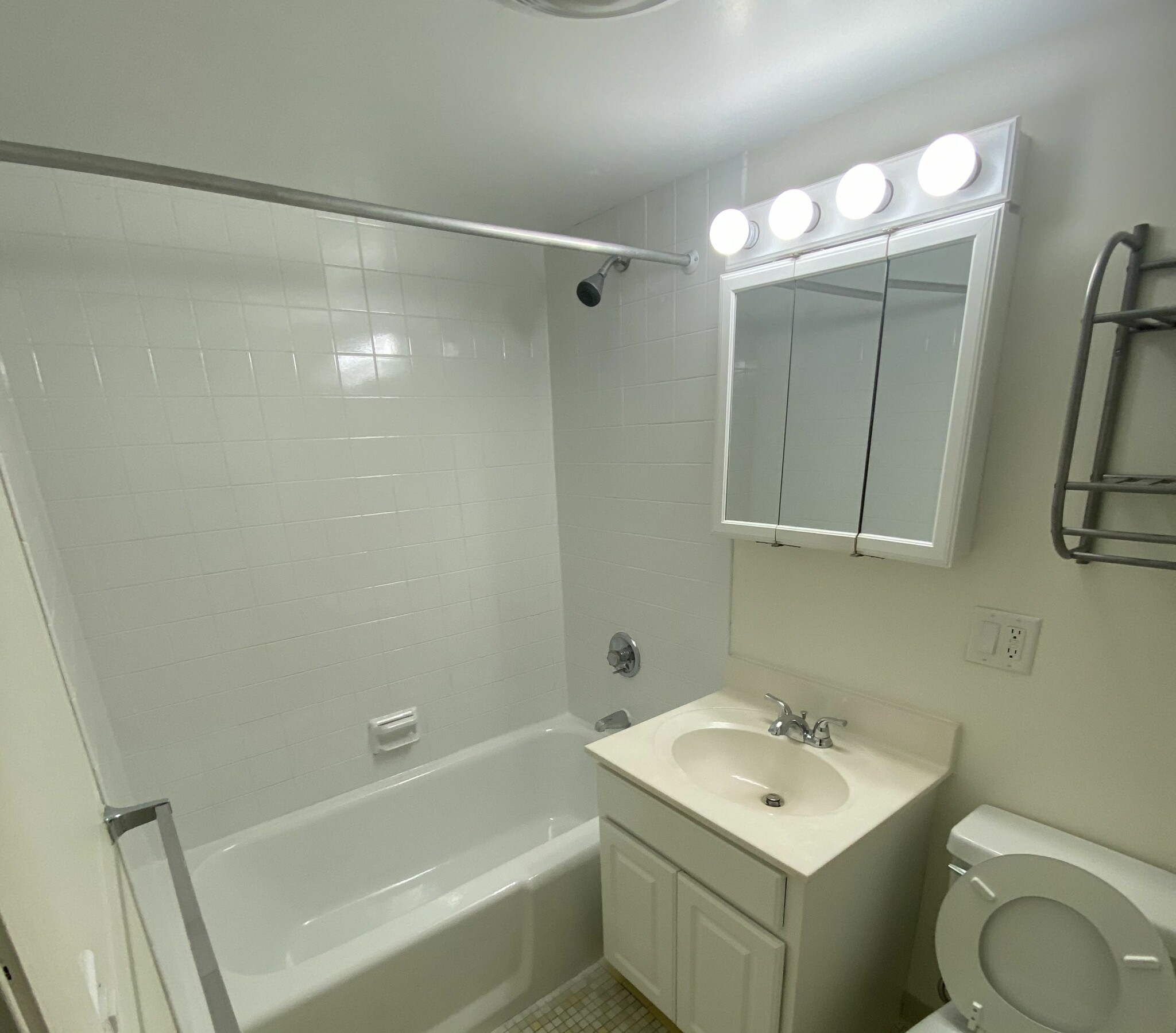 49 Marion St, Coolidge Corner