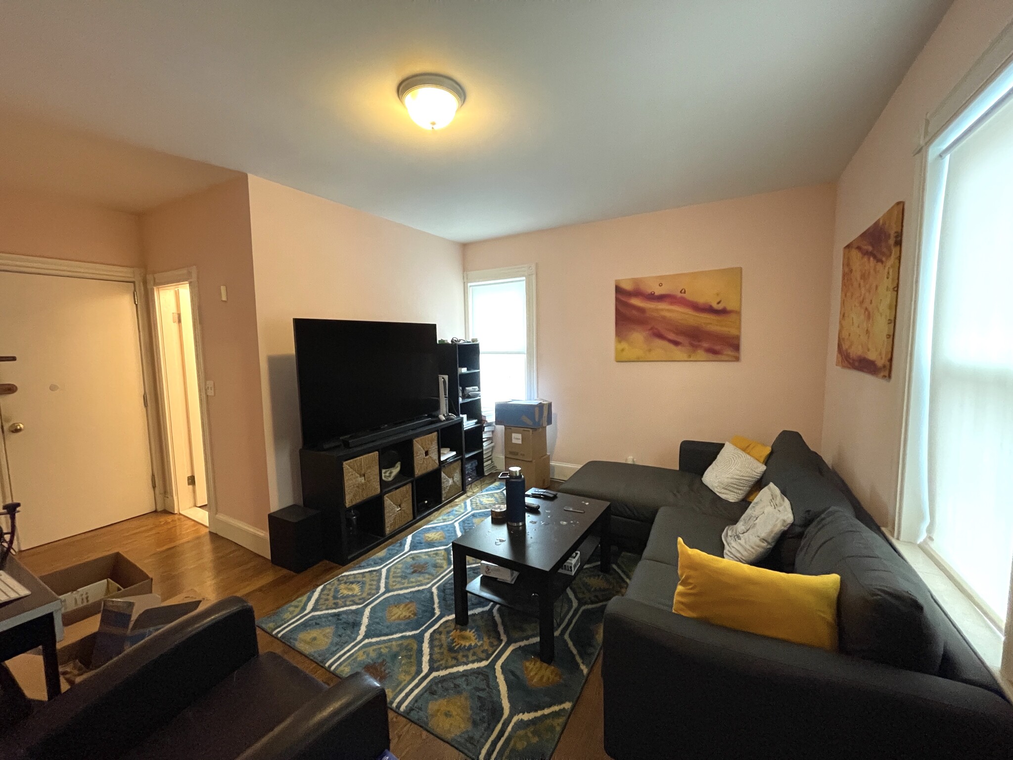 1 bed, 1 bath apartment for rent at 32 Prince St Unit 3, Brookline