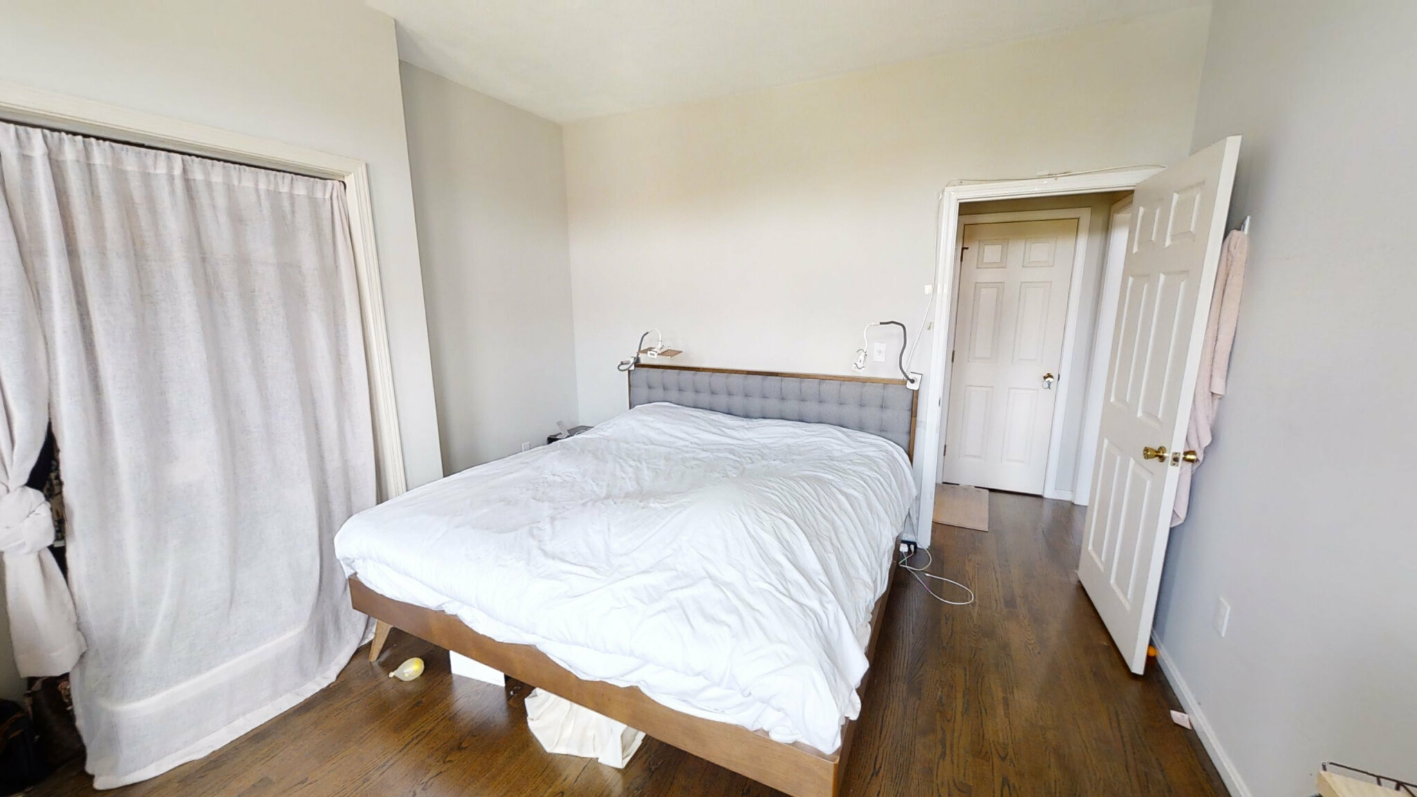 5 Davis Ave, Brookline Village