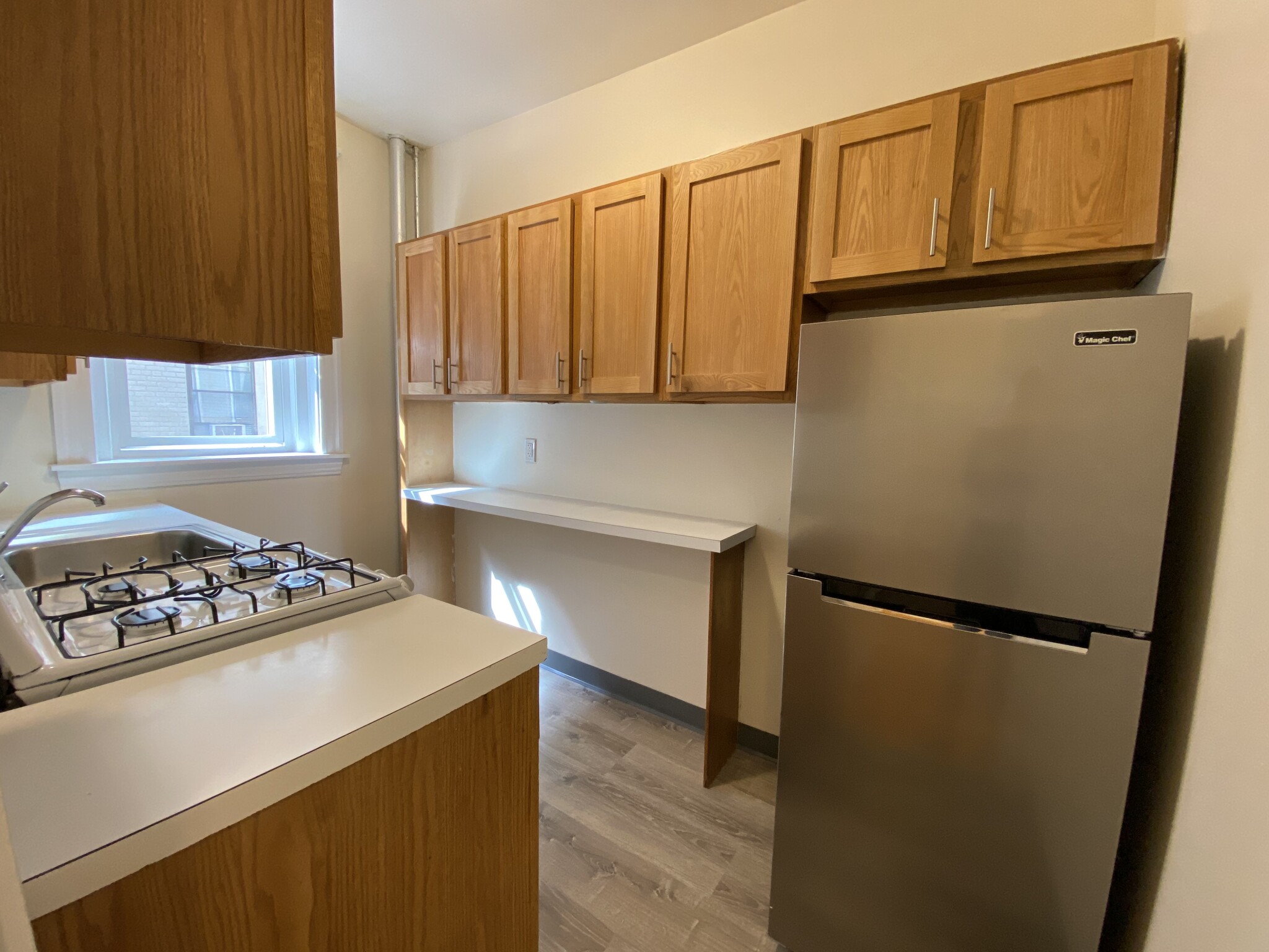 Studio bed, 1 bath apartment for rent at 1940 Commonwealth Ave Unit 37, Brighton — photo 9 of 18