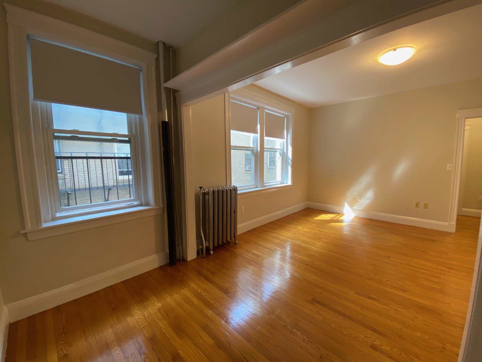 Studio bed, 1 bath apartment for rent at 1940 Commonwealth Ave Unit 37, Brighton — photo 5 of 18