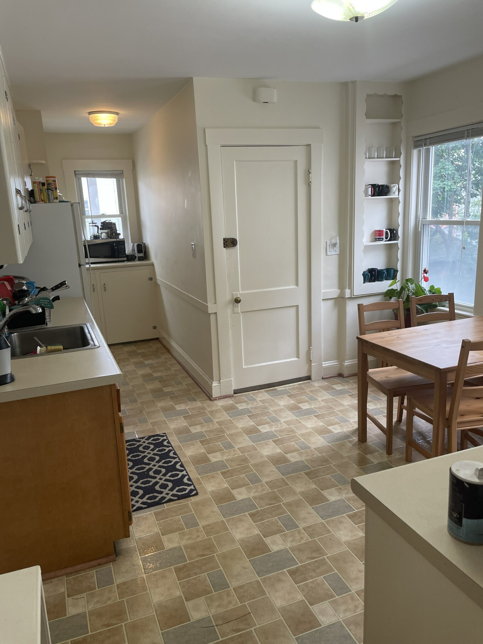 2 bed, 1 bath apartment for rent at 79 Euston Rd Unit 2, Brighton — photo 6 of 12