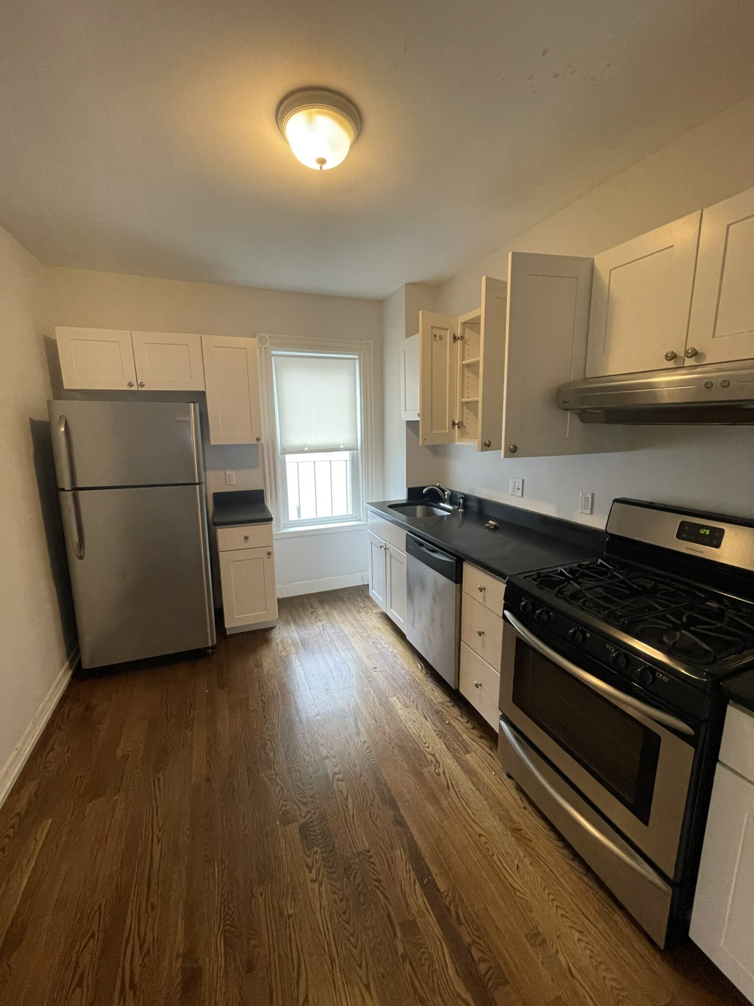 1 bed, 1 bath apartment for rent at 32 Prince St Unit 3, Brookline — photo 12 of 16