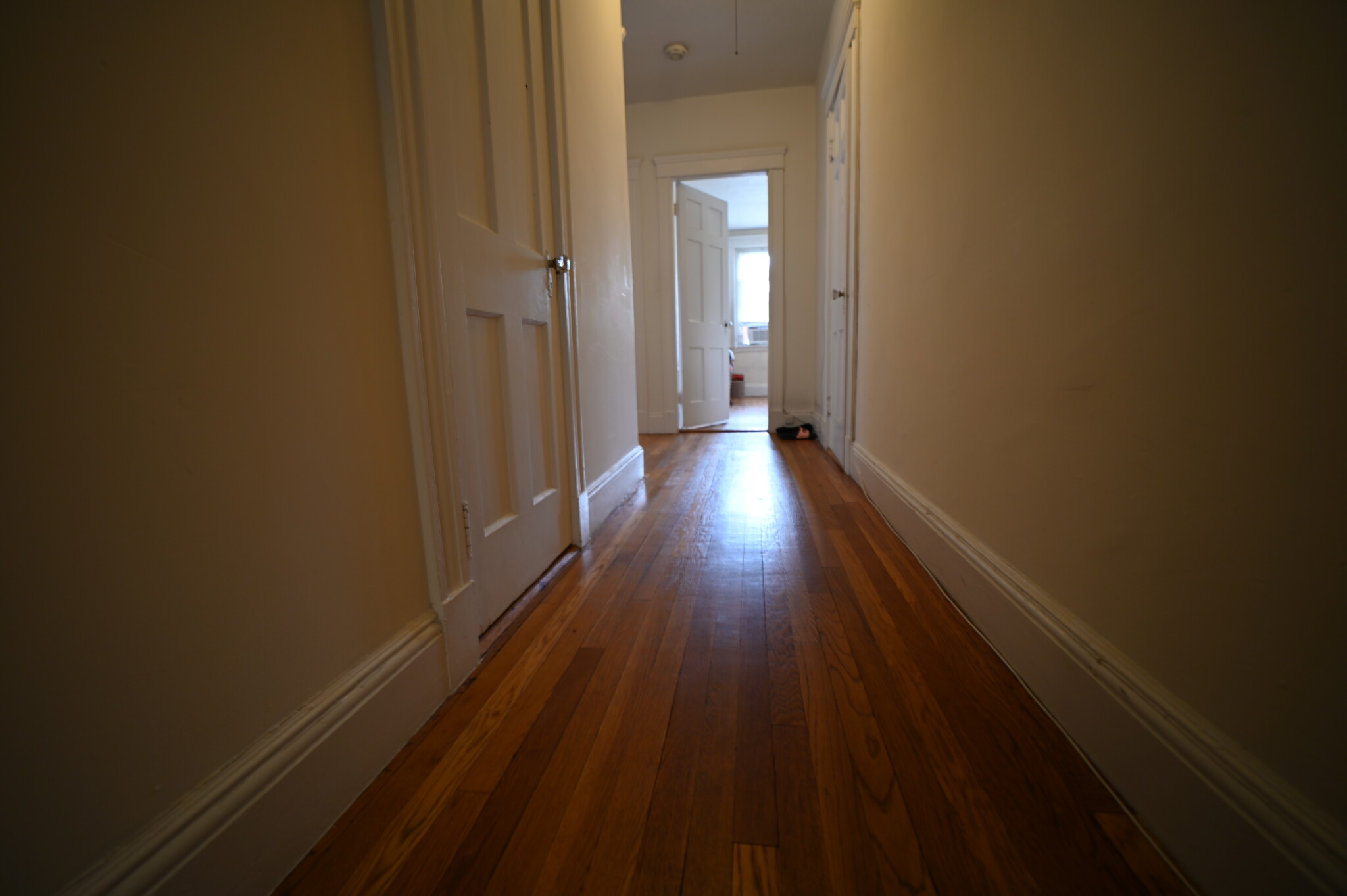 3 bed, 1 bath apartment for rent at 98 Toxteth St Unit 3, Brookline — photo 9 of 14