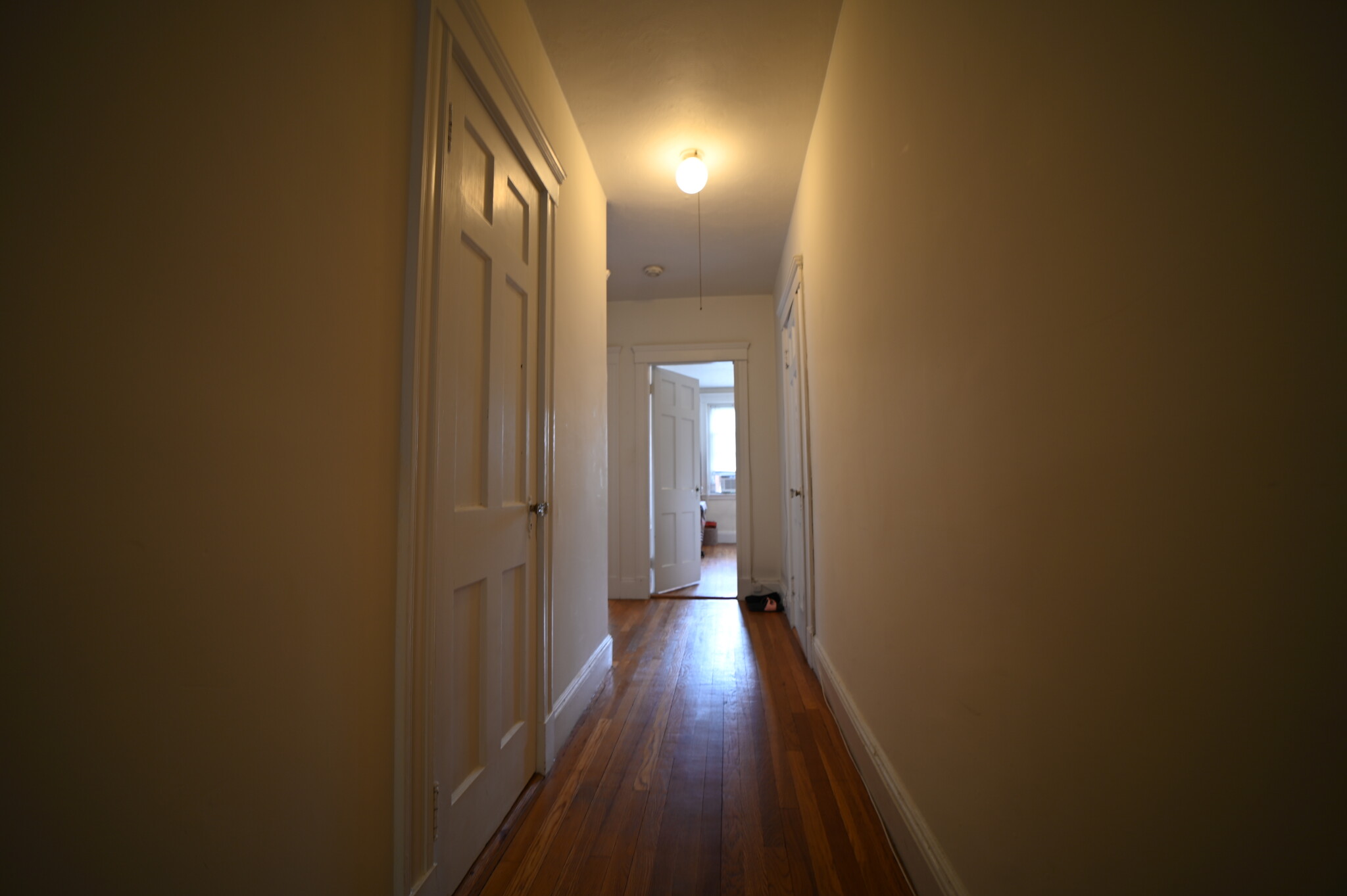 3 bed, 1 bath apartment for rent at 98 Toxteth St Unit 3, Brookline — photo 10 of 14