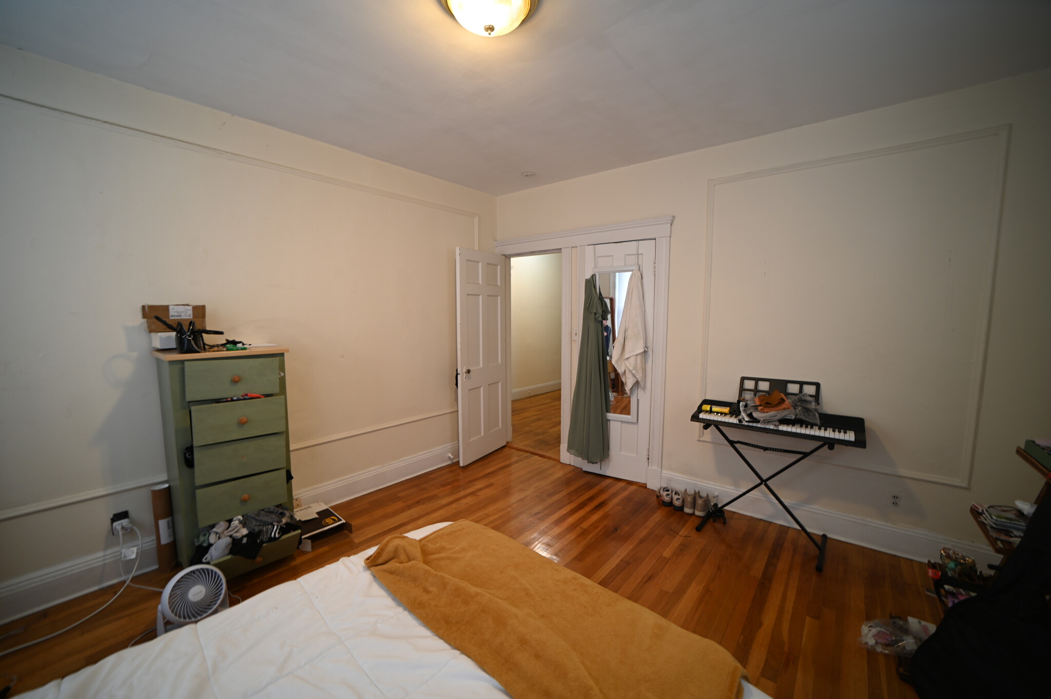 3 bed, 1 bath apartment for rent at 98 Toxteth St Unit 1, Brookline — photo 12 of 14