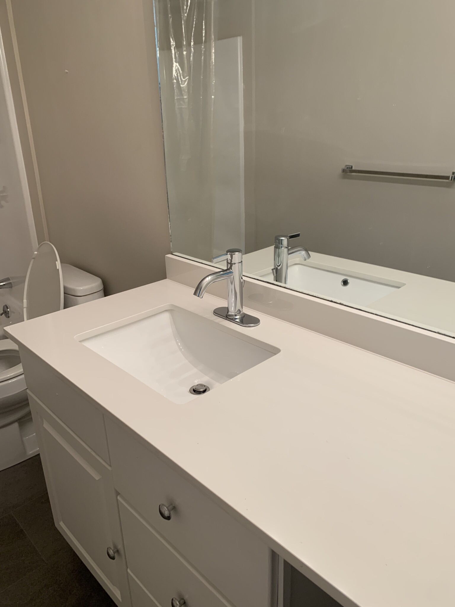2 bed, 2 bath apartment for rent at 1212 Vfw Pkwy, West Roxbury — photo 6 of 16