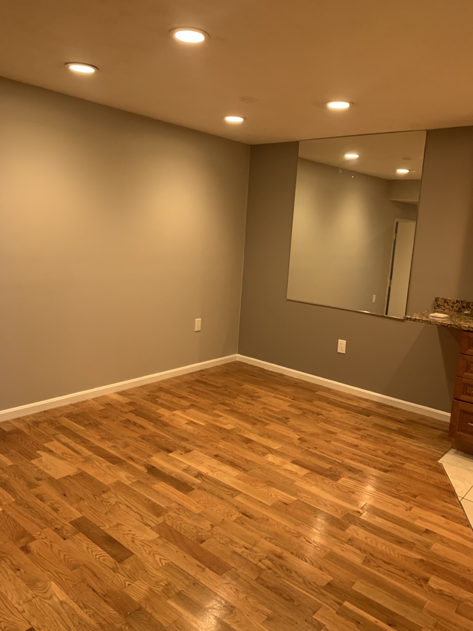 2 bed, 2 bath apartment for rent at 1212 Vfw Pkwy, West Roxbury — photo 10 of 16
