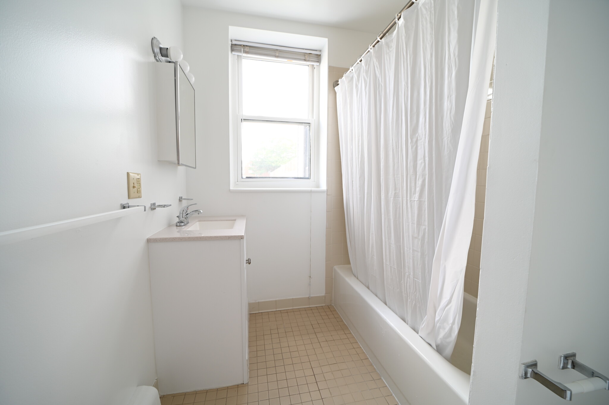 171 Harvard St, Coolidge Corner