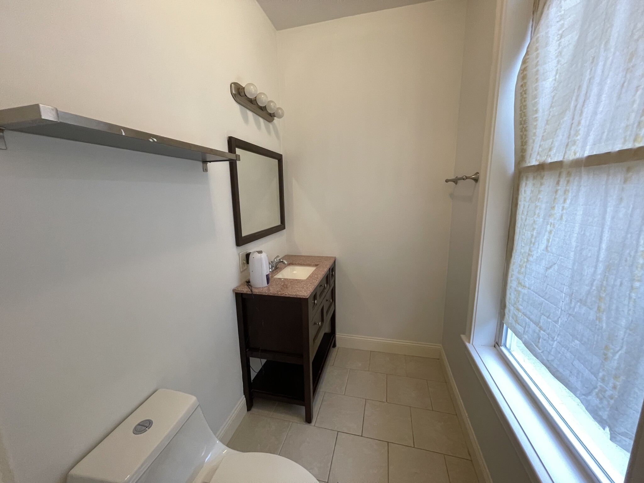 5 bed, 2.5 bath apartment for rent at 48 Dudley St Unit 1, Roxbury — photo 6 of 10