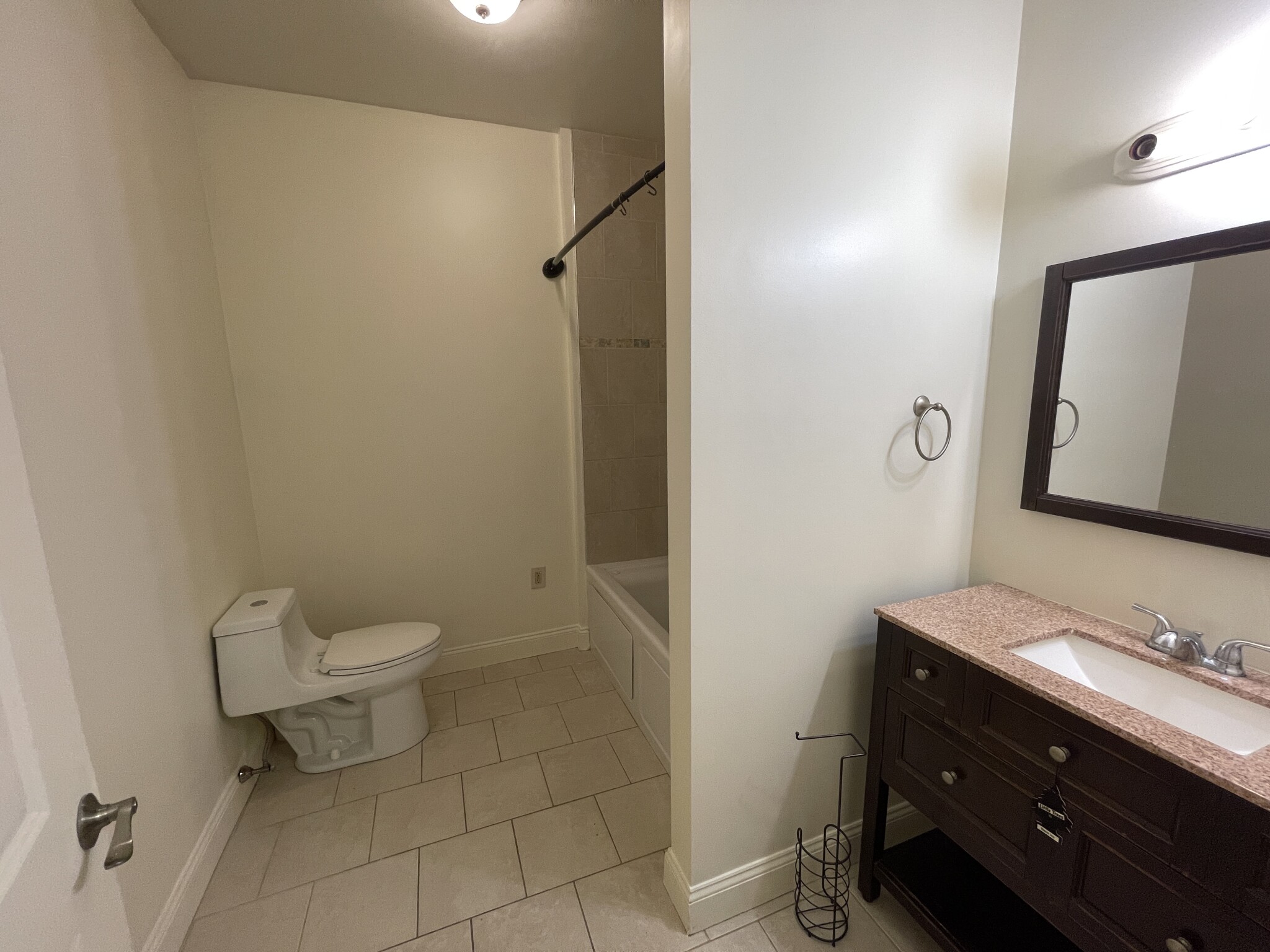 5 bed, 2.5 bath apartment for rent at 48 Dudley St Unit 1, Roxbury — photo 5 of 10