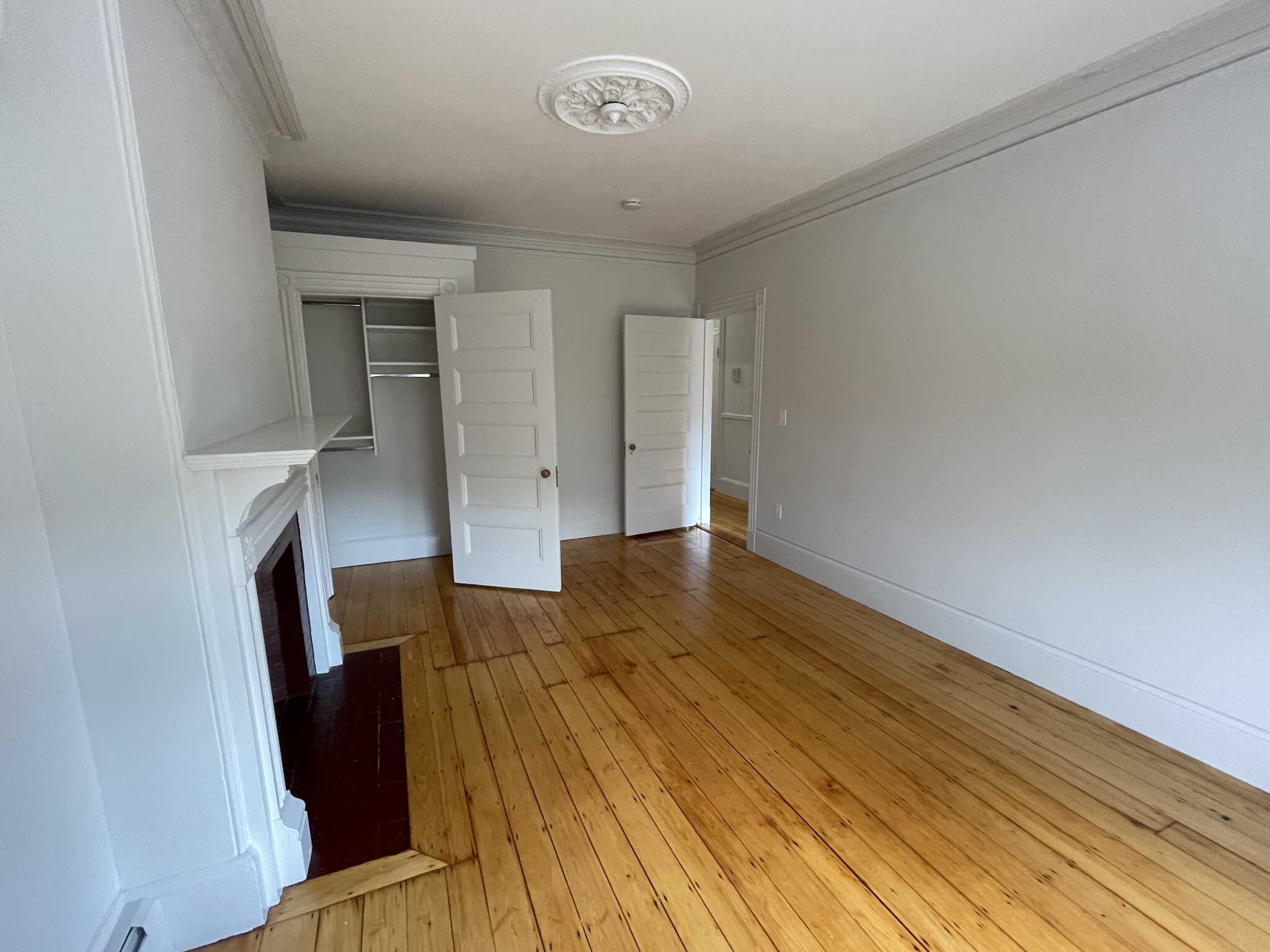 41 Harvard St, Brookline Village