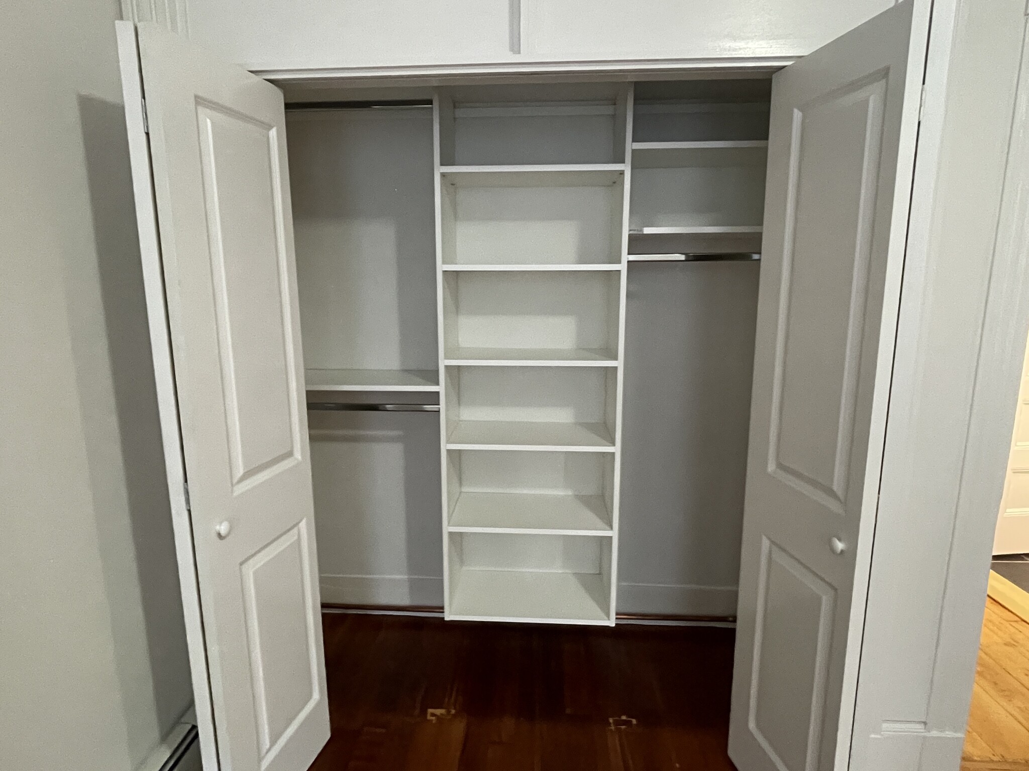 41 Harvard St, Brookline Village