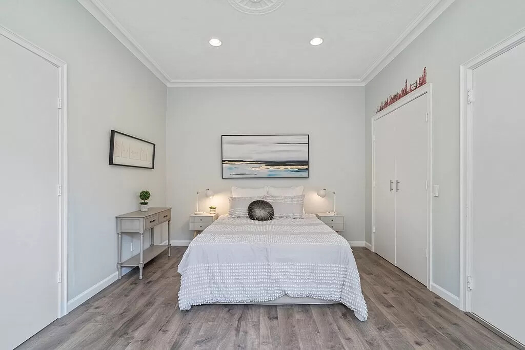 119 Park St, Brookline