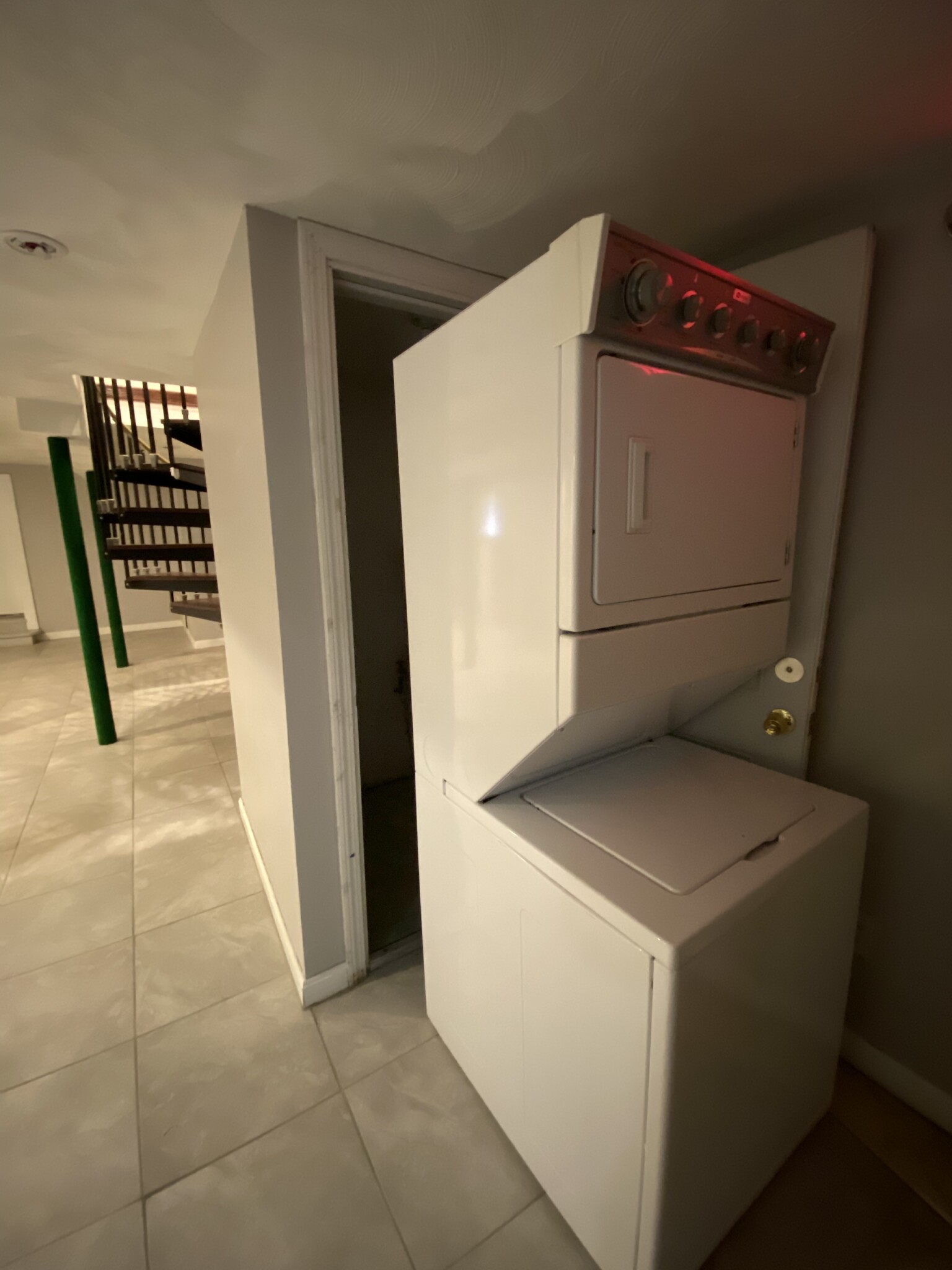 4 bed, 2 bath apartment for rent at 50 Sawyer Ave Unit 1, Dorchester — photo 4 of 16