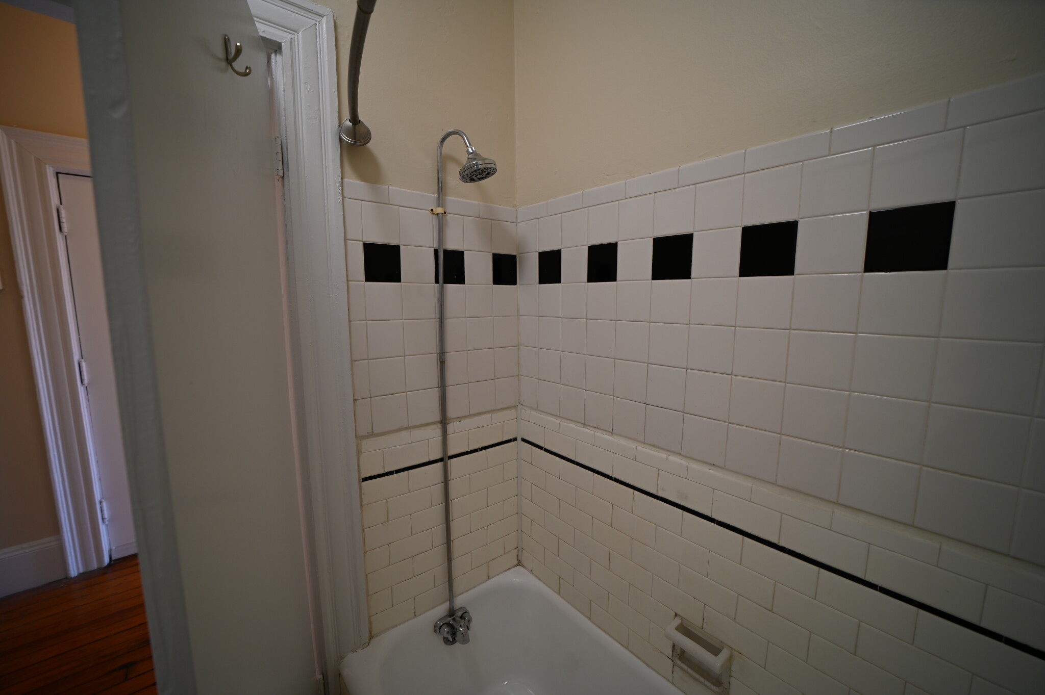 1 bed, 1 bath apartment for rent at 1513 Washington St Unit 21, South End — photo 7 of 9