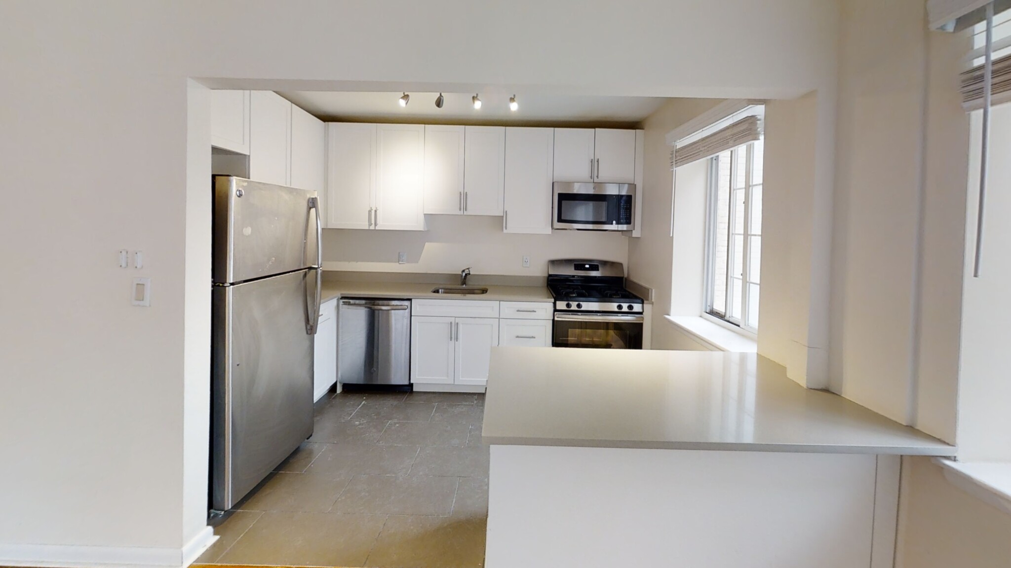 49 Green St, Coolidge Corner