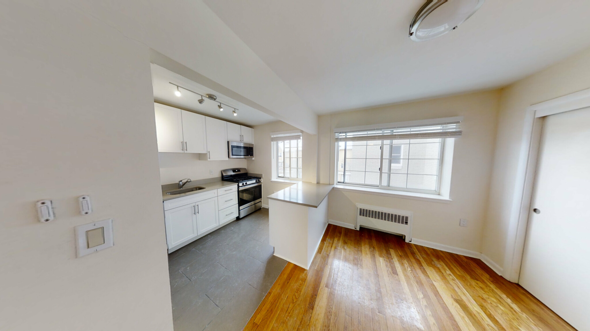 49 Green St, Coolidge Corner