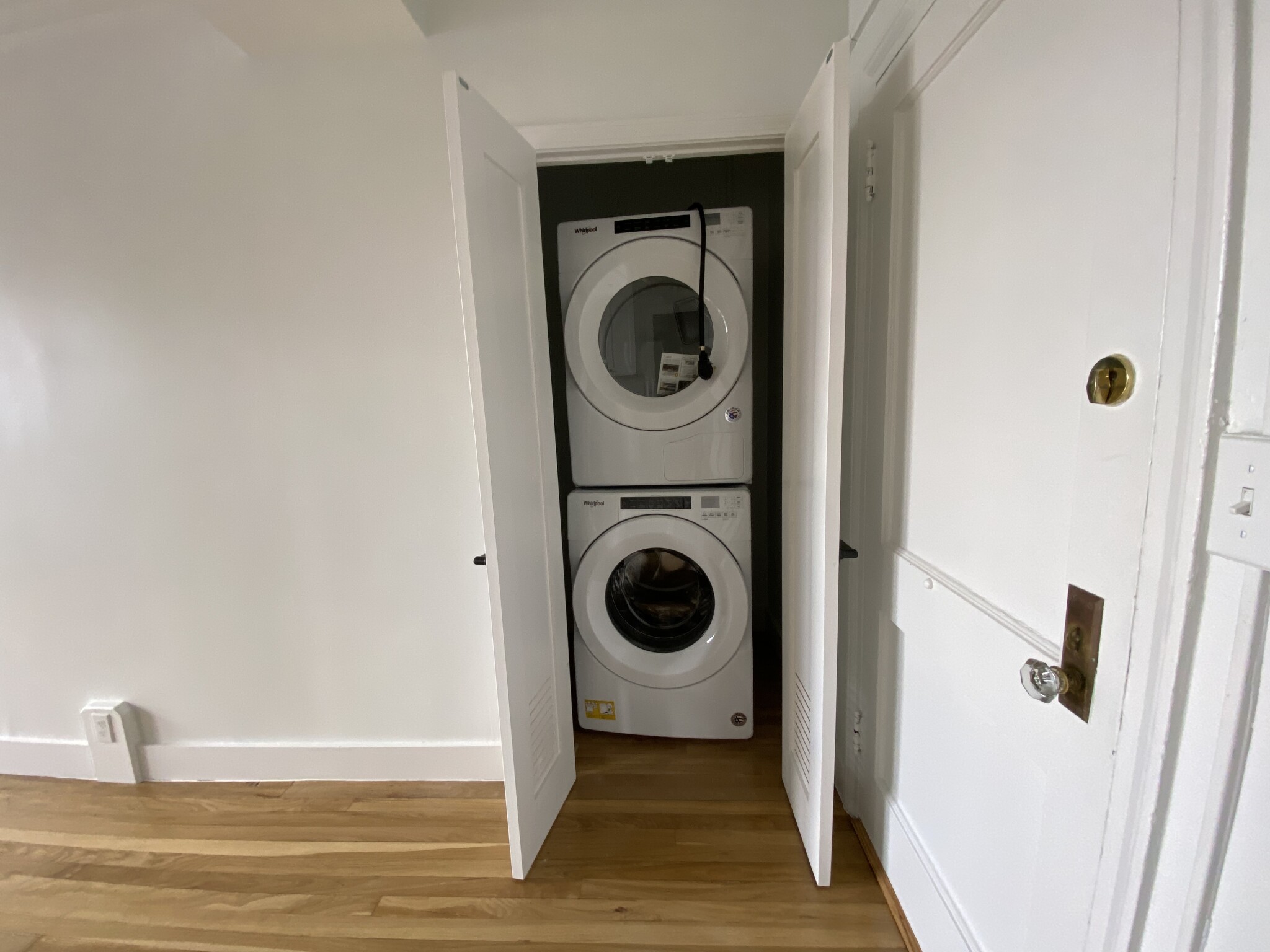 1284 Beacon St, Coolidge Corner