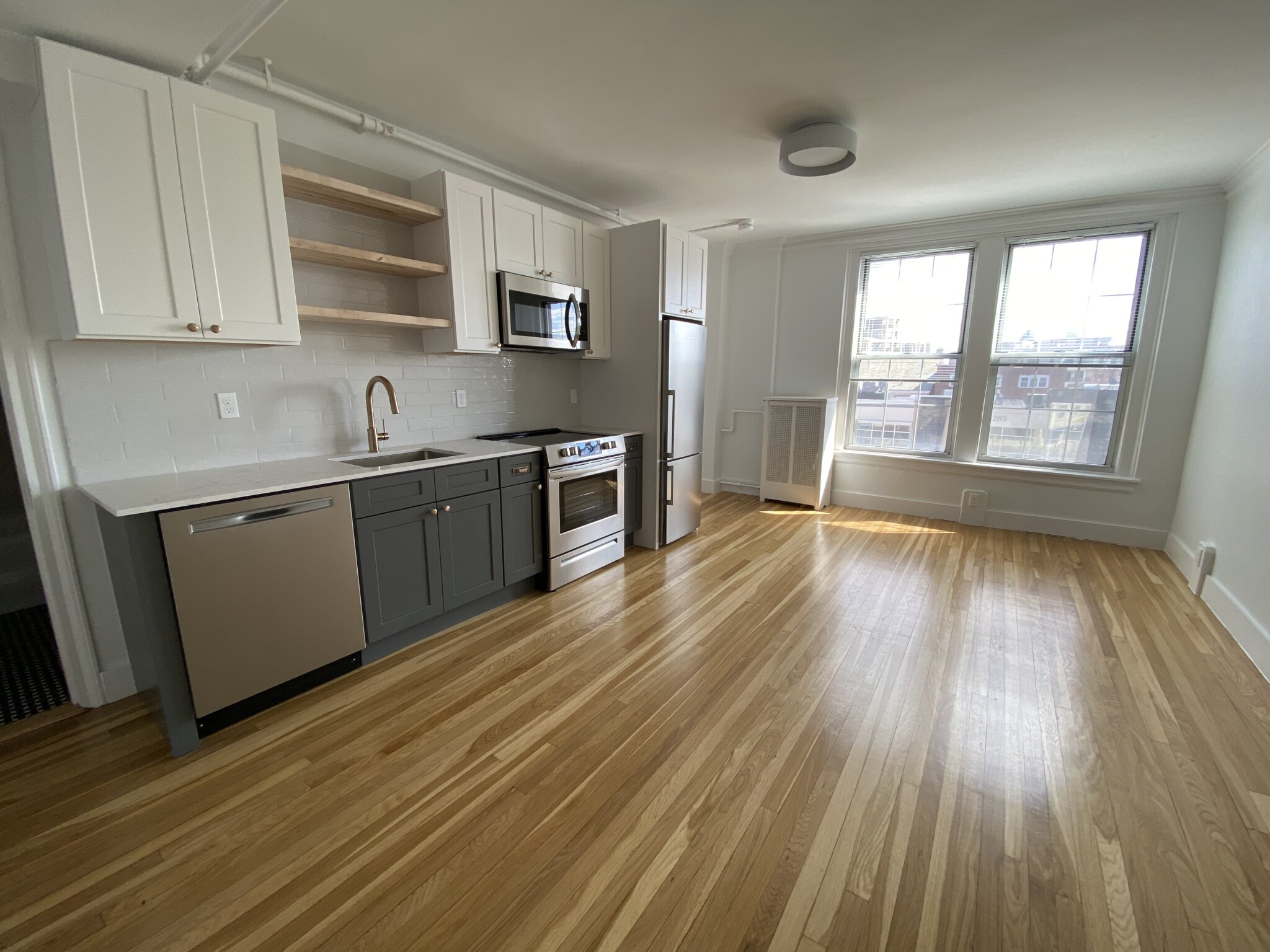 1284 Beacon St, Coolidge Corner