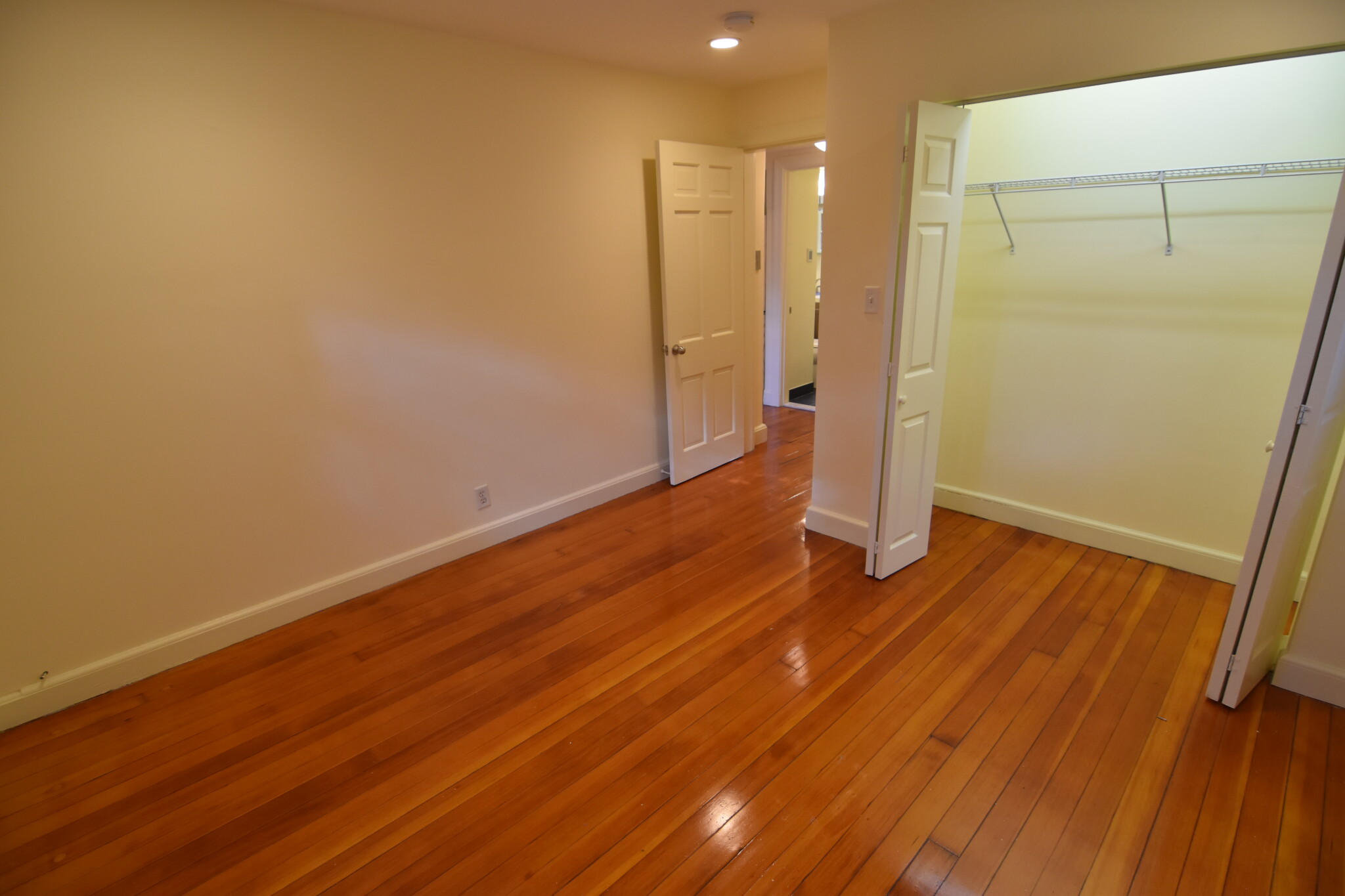 75 Wyman St, Newton