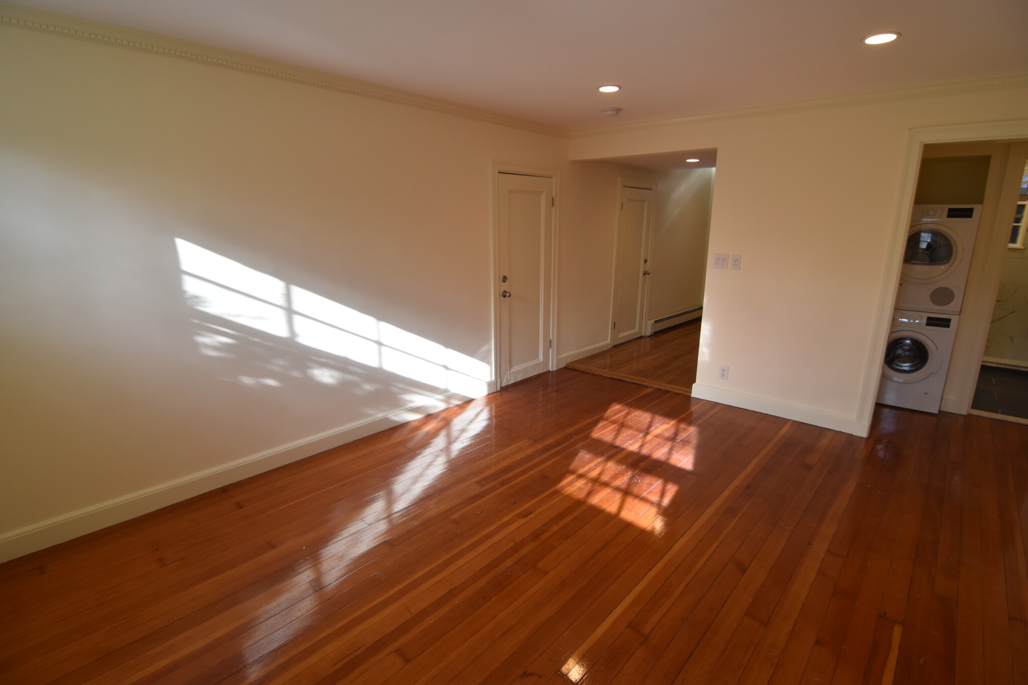 75 Wyman St, Newton