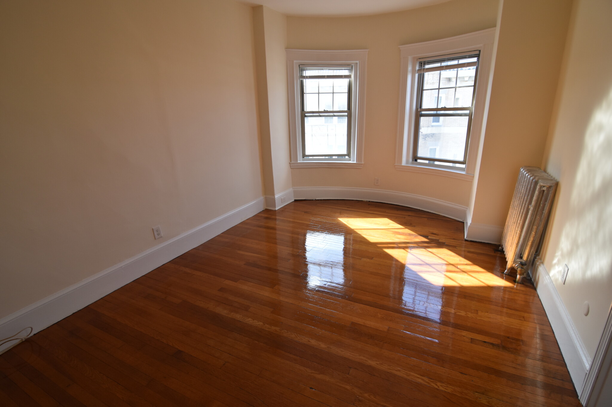 1315 Commonwealth Ave, Allston