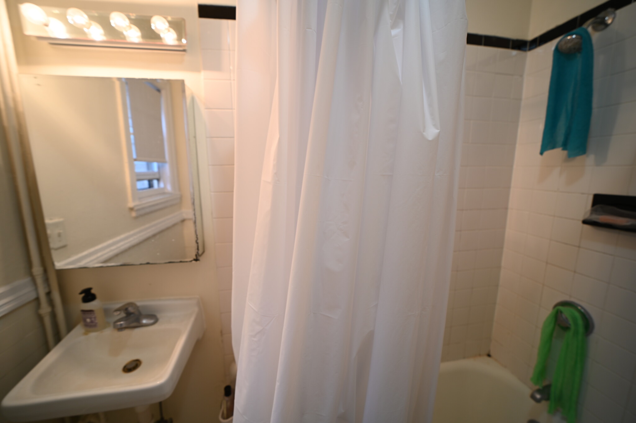 1209 Beacon St, Coolidge Corner