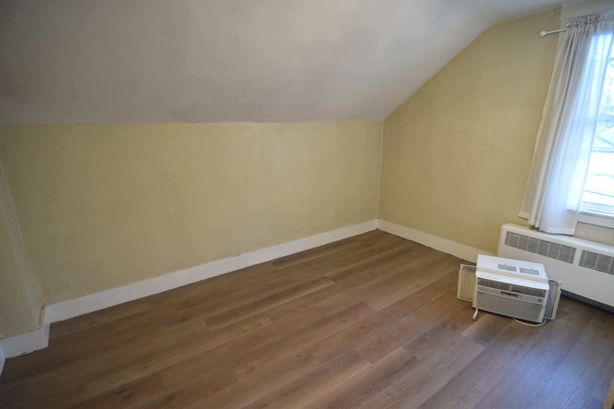 24 Richardson St, Newton Corner