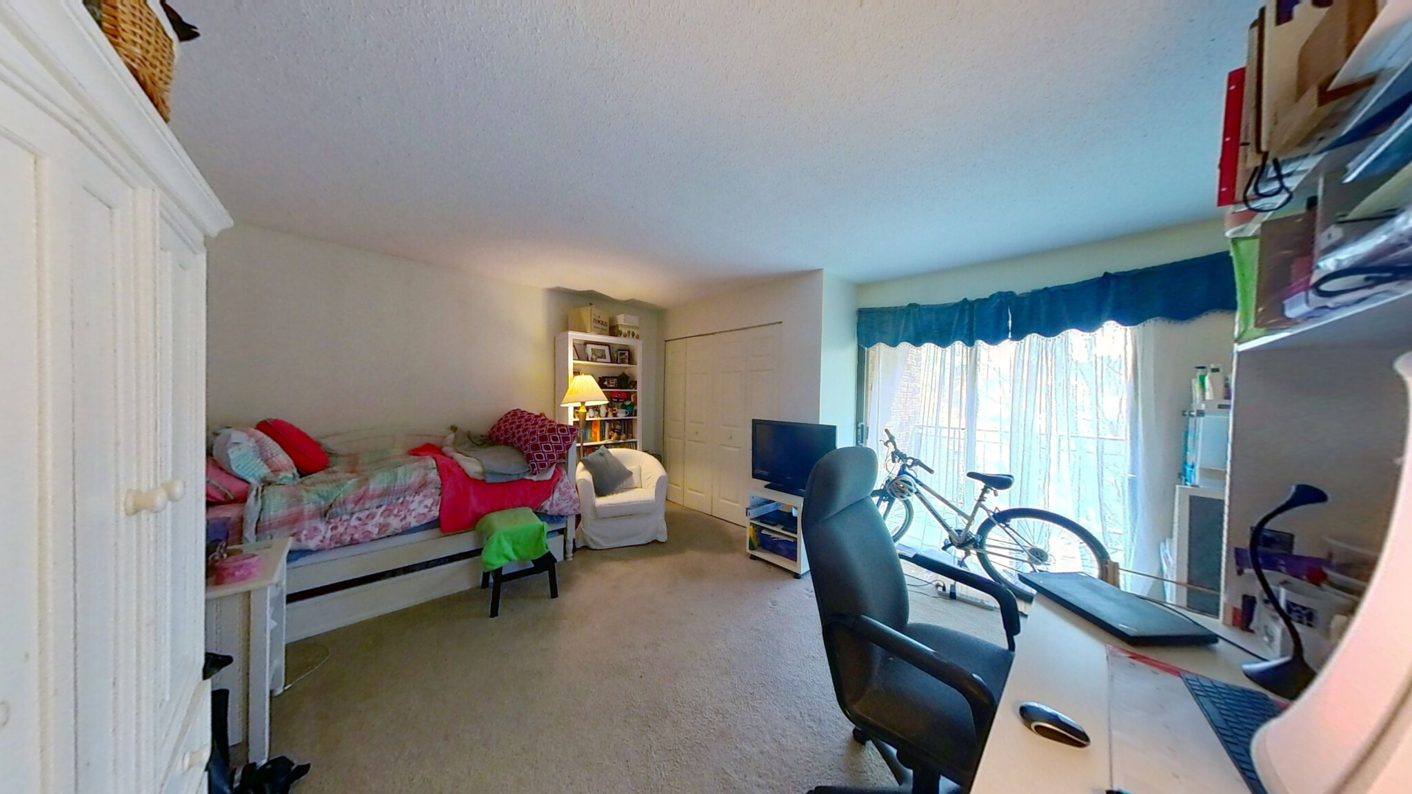 70 Centre St, Brookline