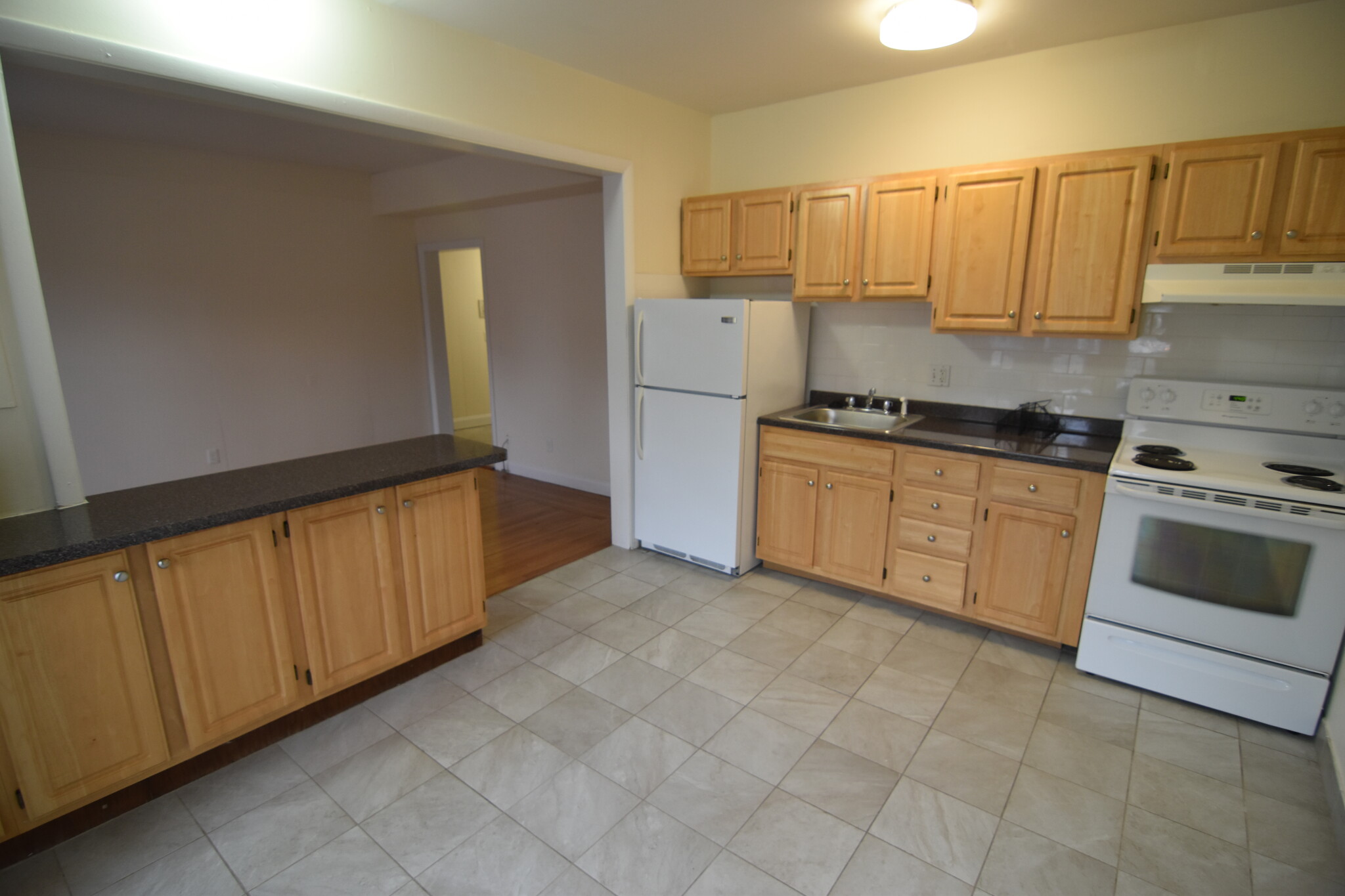 1137 Commonwealth Ave, Allston