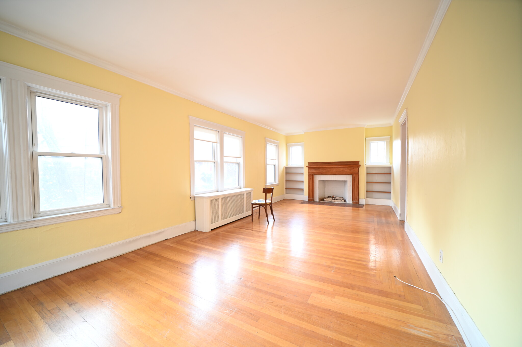 18 Colbourne Crescent, Brookline, MA - 4,000 USD/ month