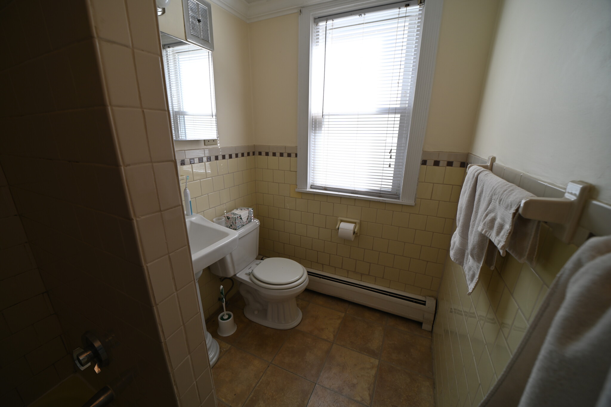 37 Harvard Ave, Coolidge Corner