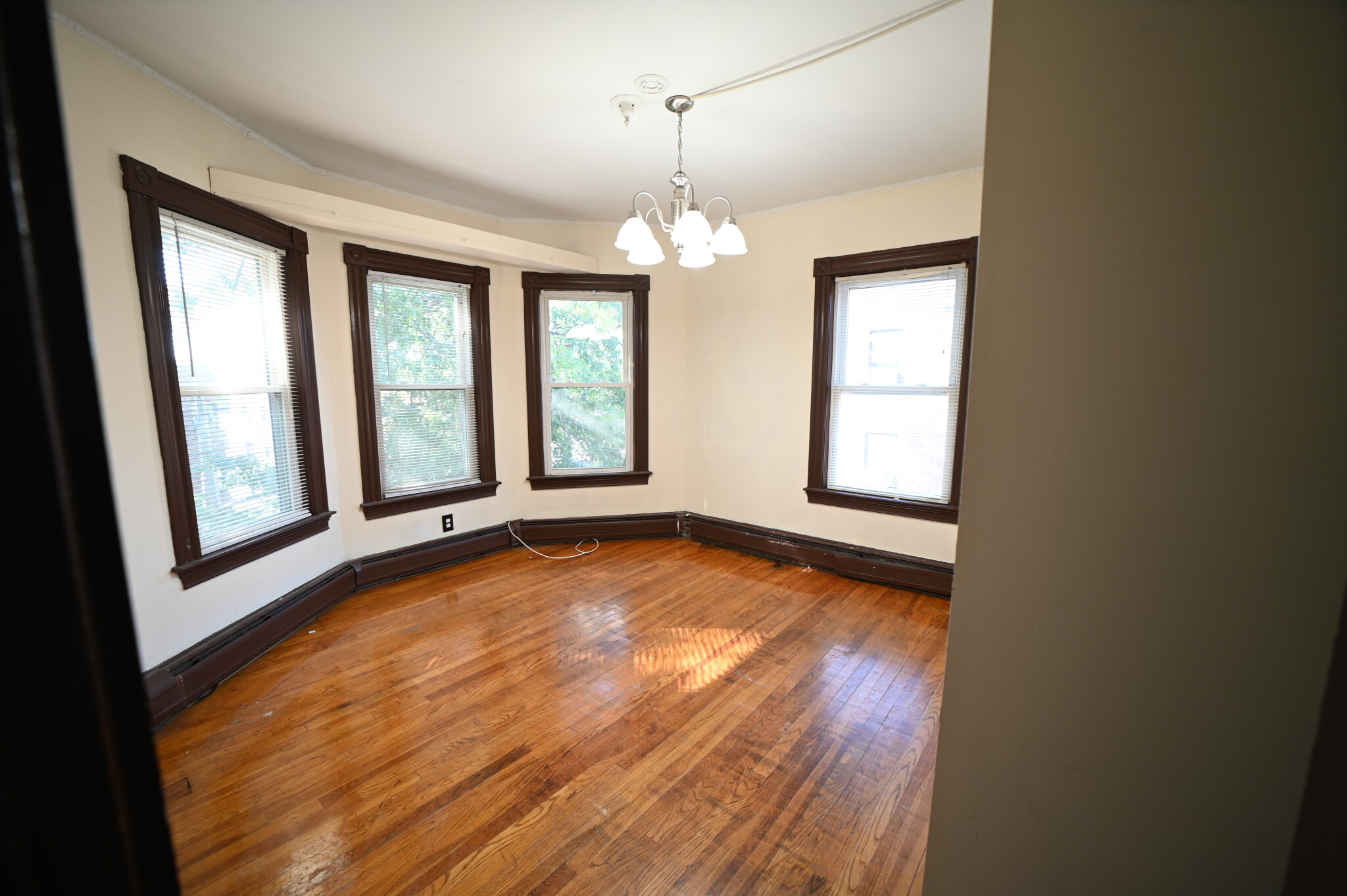 37 Harvard Ave, Coolidge Corner