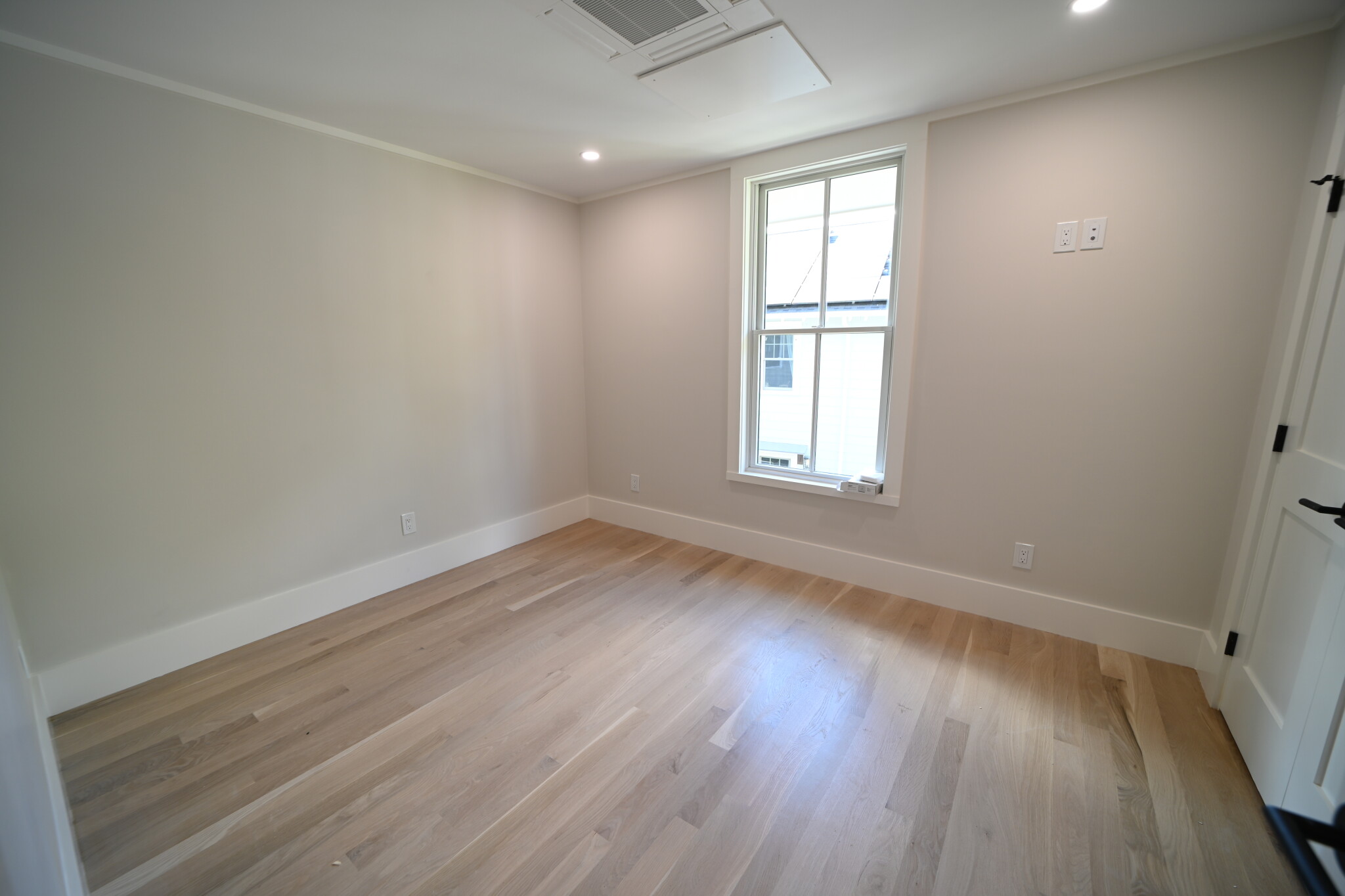 39 Eliot St, Brookline
