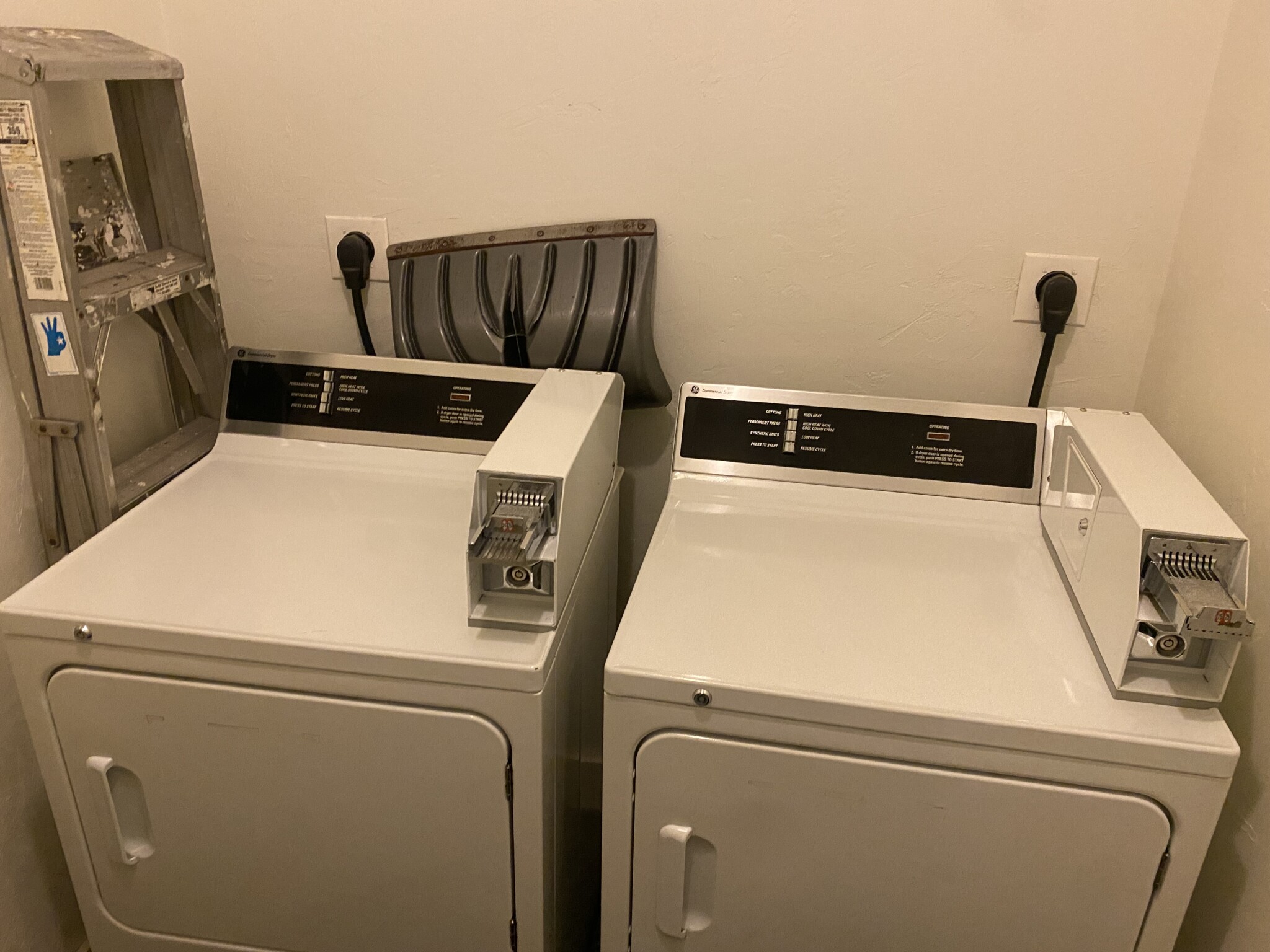 7 Regent Cir, Washington Square