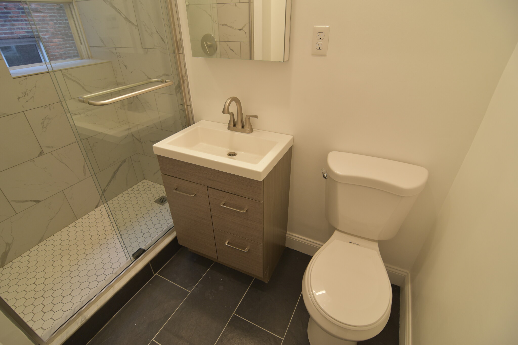 36 Queensberry St, Fenway