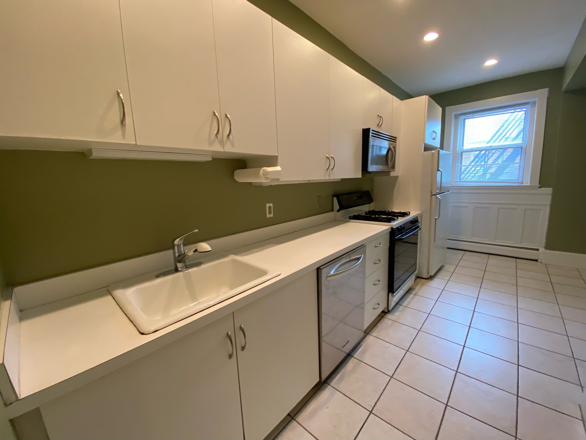 7 Regent Cir, Washington Square