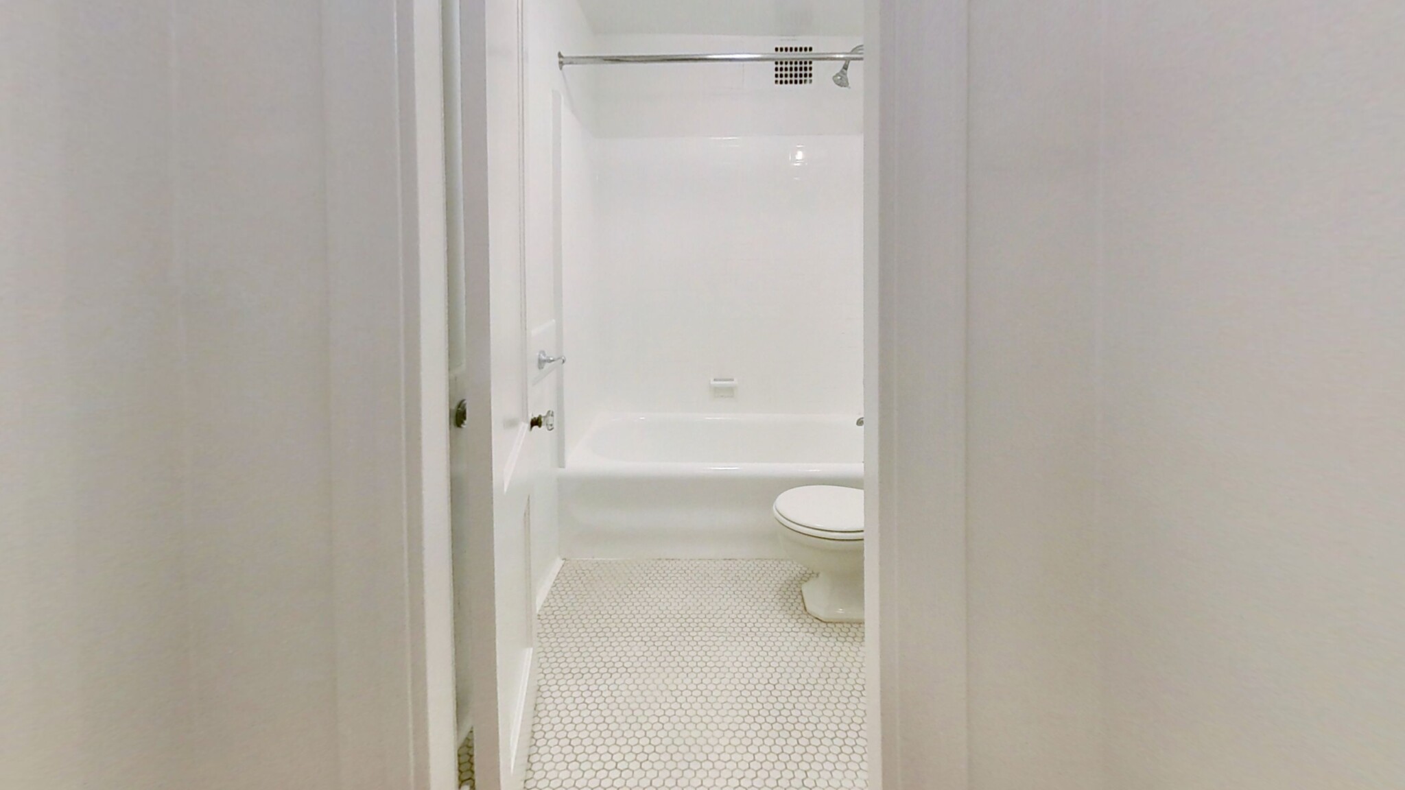 1284 Beacon St, Coolidge Corner