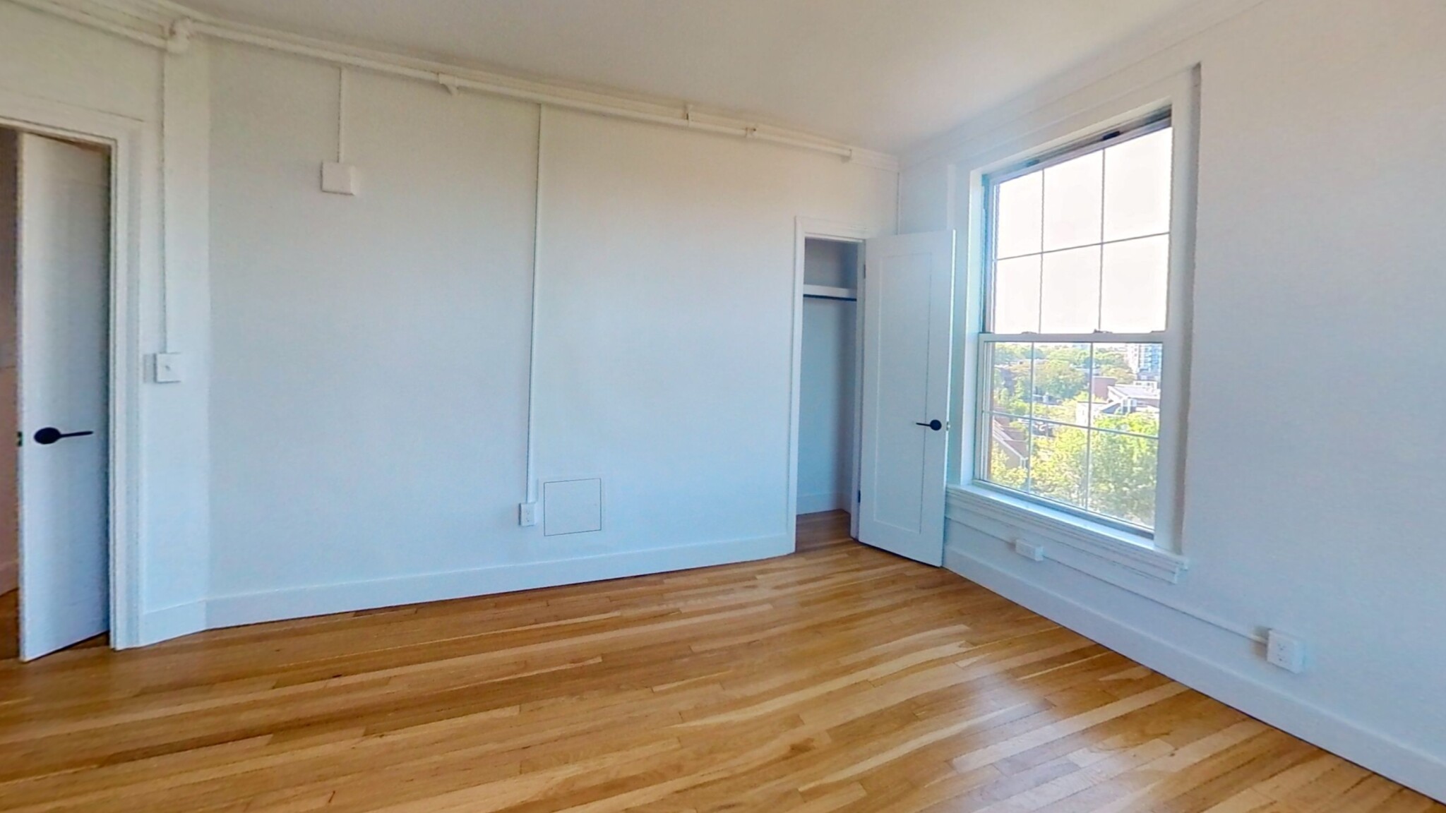 1284 Beacon St, Coolidge Corner