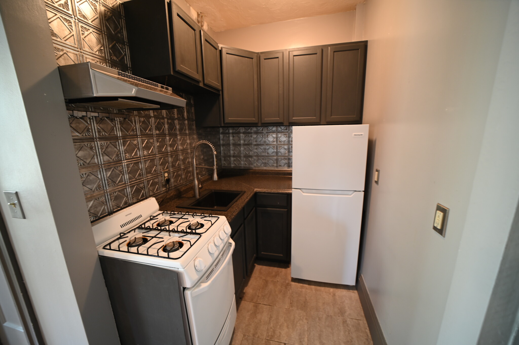 36 Queensberry St, Fenway