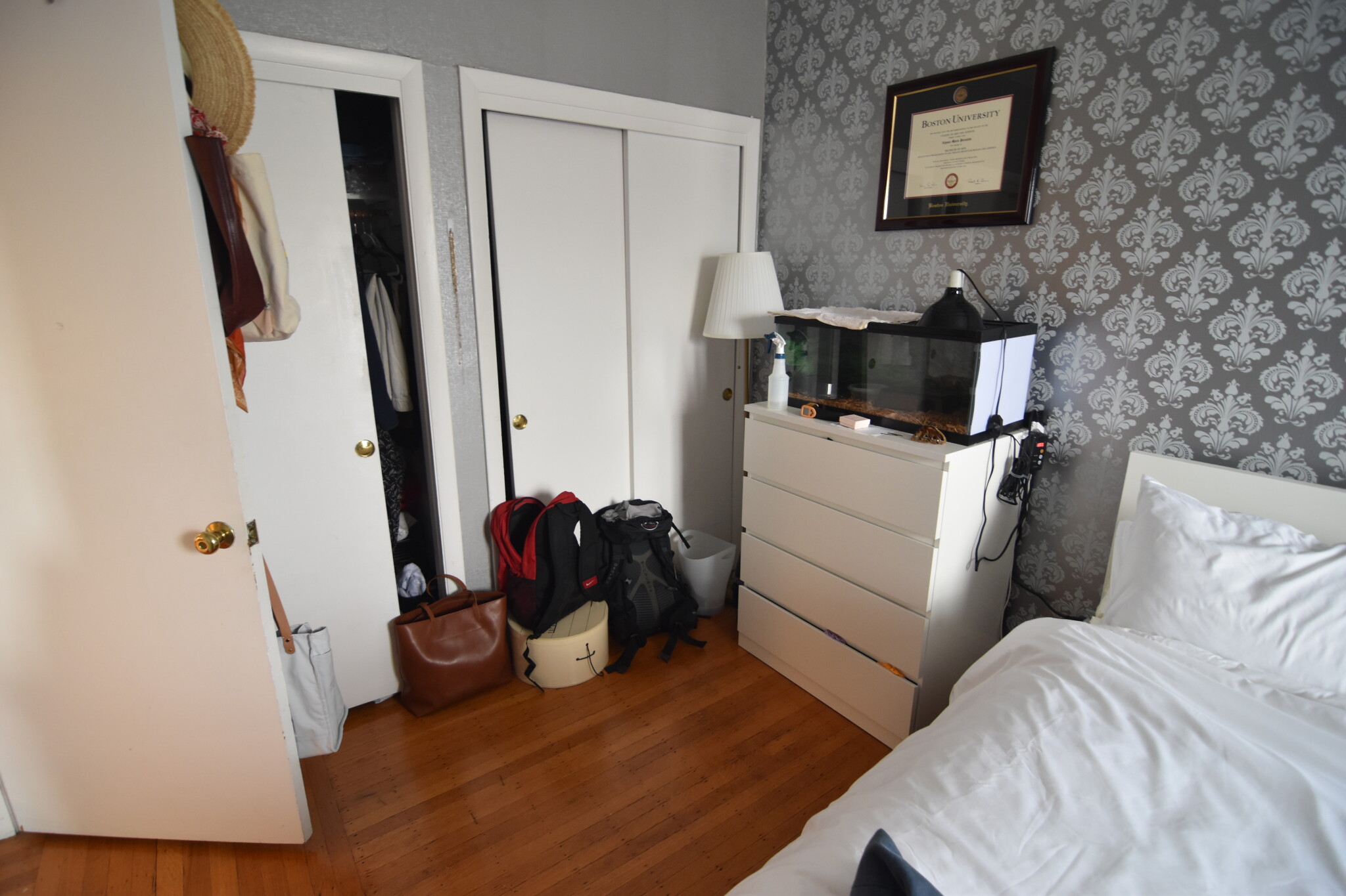 922 Beacon St, Fenway