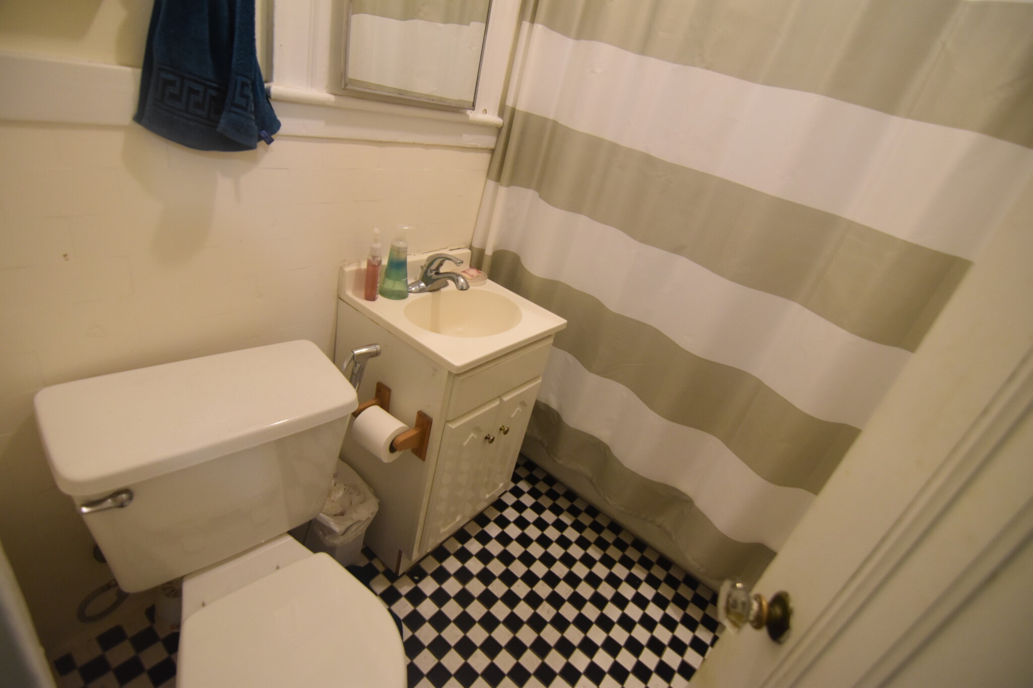 1950 Commonwealth Ave, Brighton