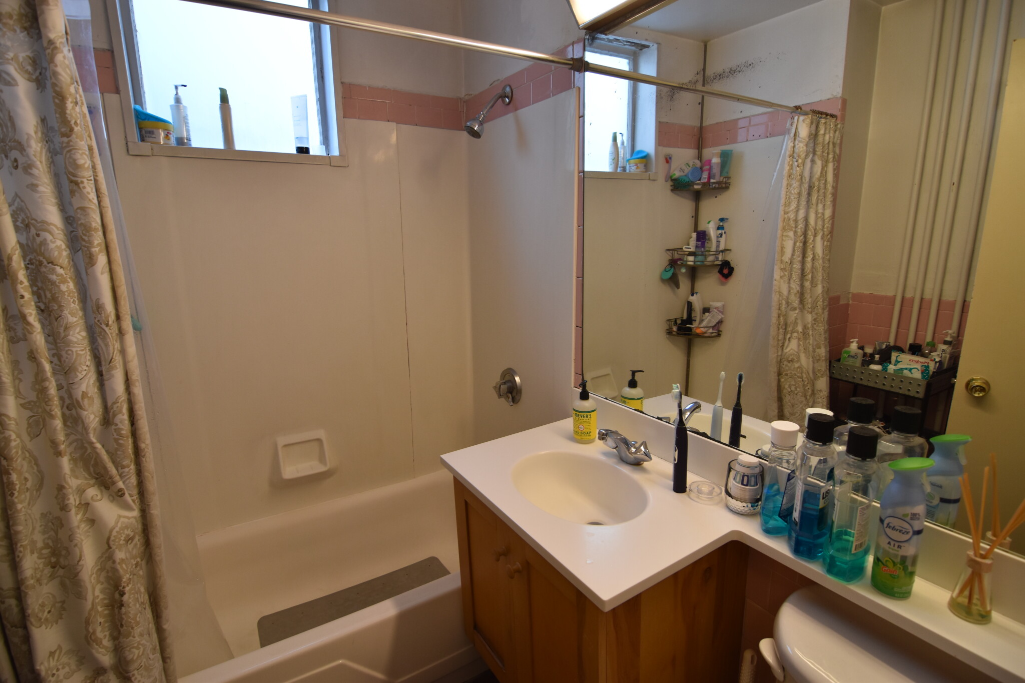 31 Perry St, Brookline Village