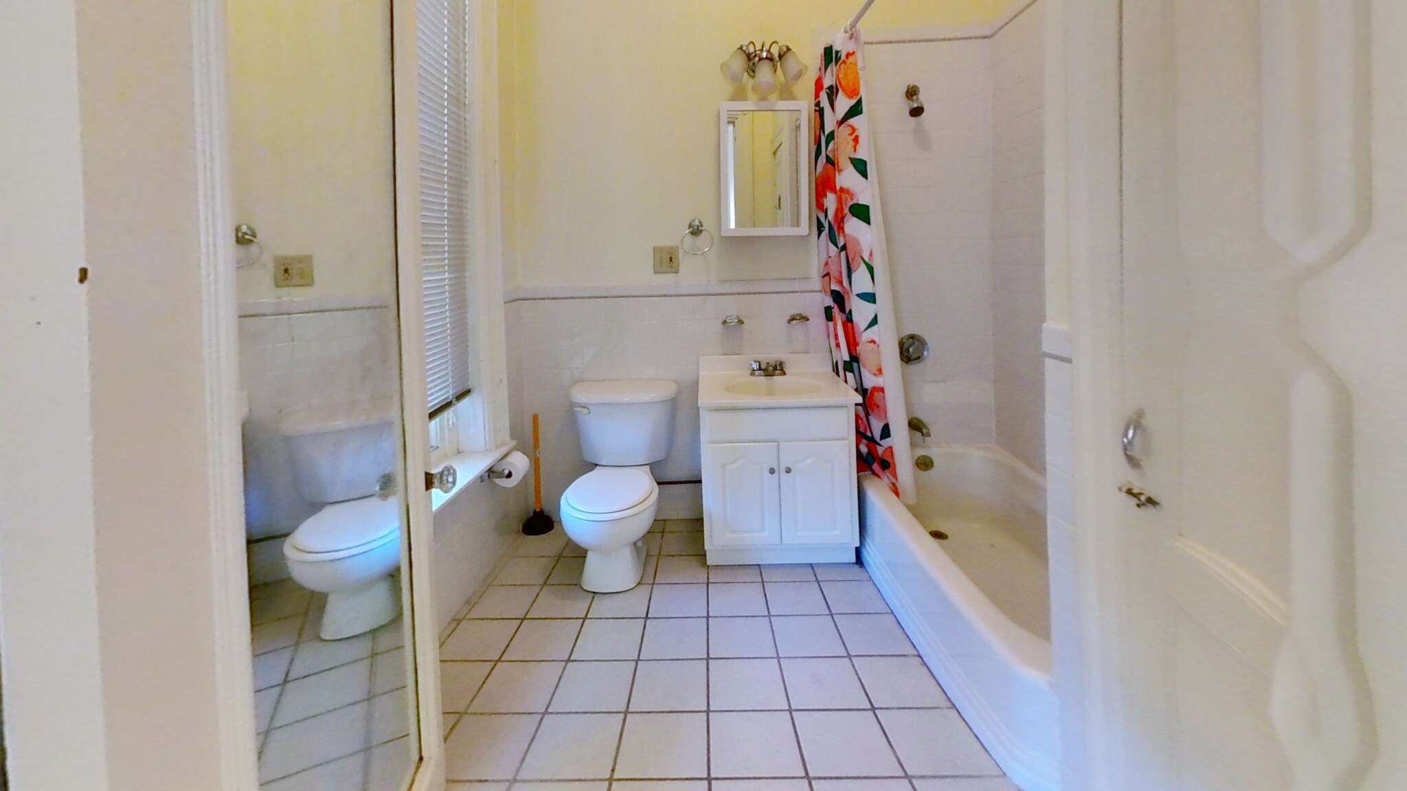 379 Commonwealth Ave, Back Bay