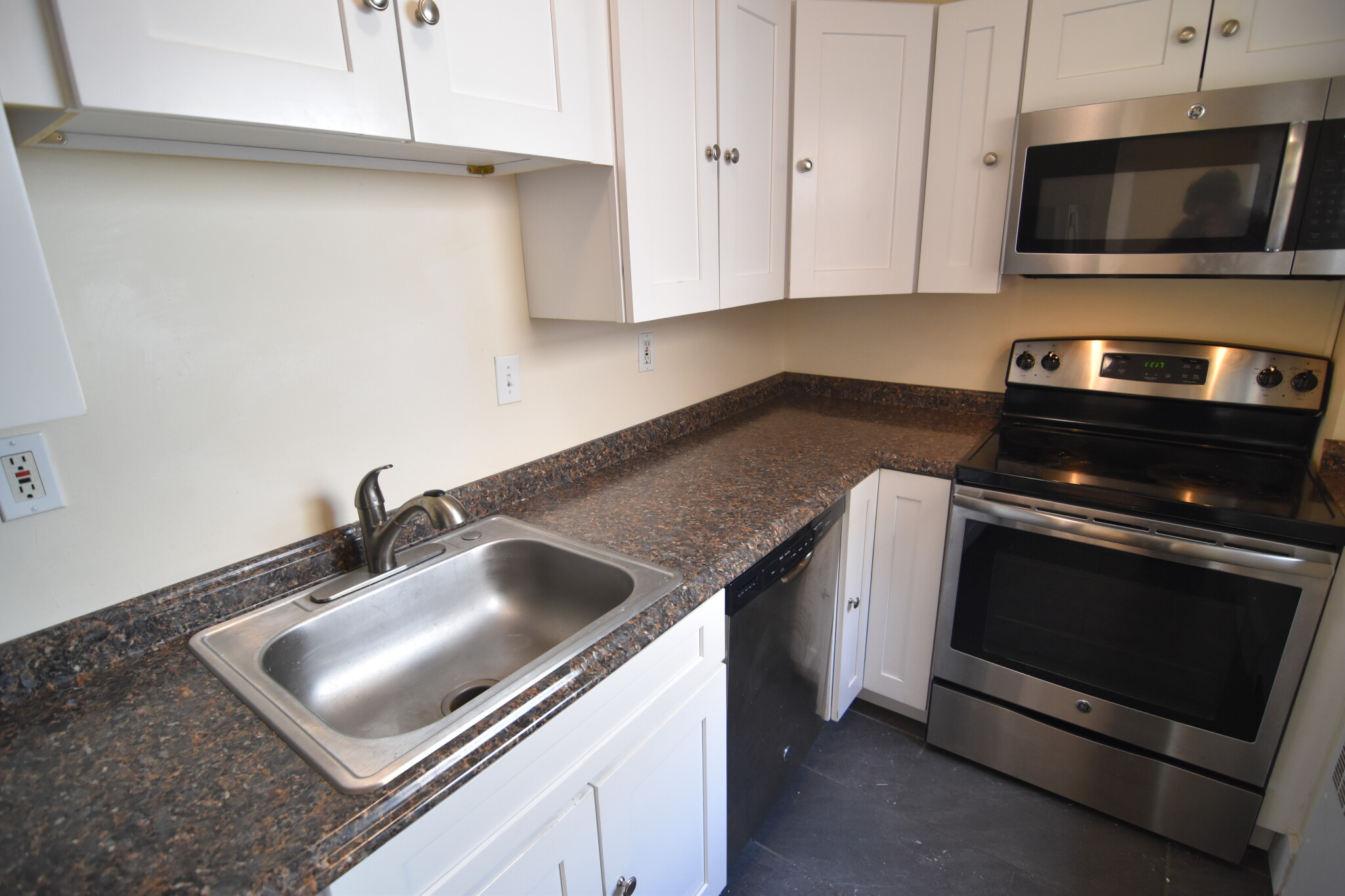 1440 Beacon St, Coolidge Corner